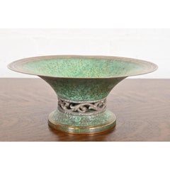 Ciotola o fruttiera con piede in bronzo Verdigris Art Deco di Carl Sorensen