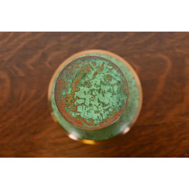 Vaso a tromba in bronzo verdastro Art Déco Carl Sorensen in vendita 3