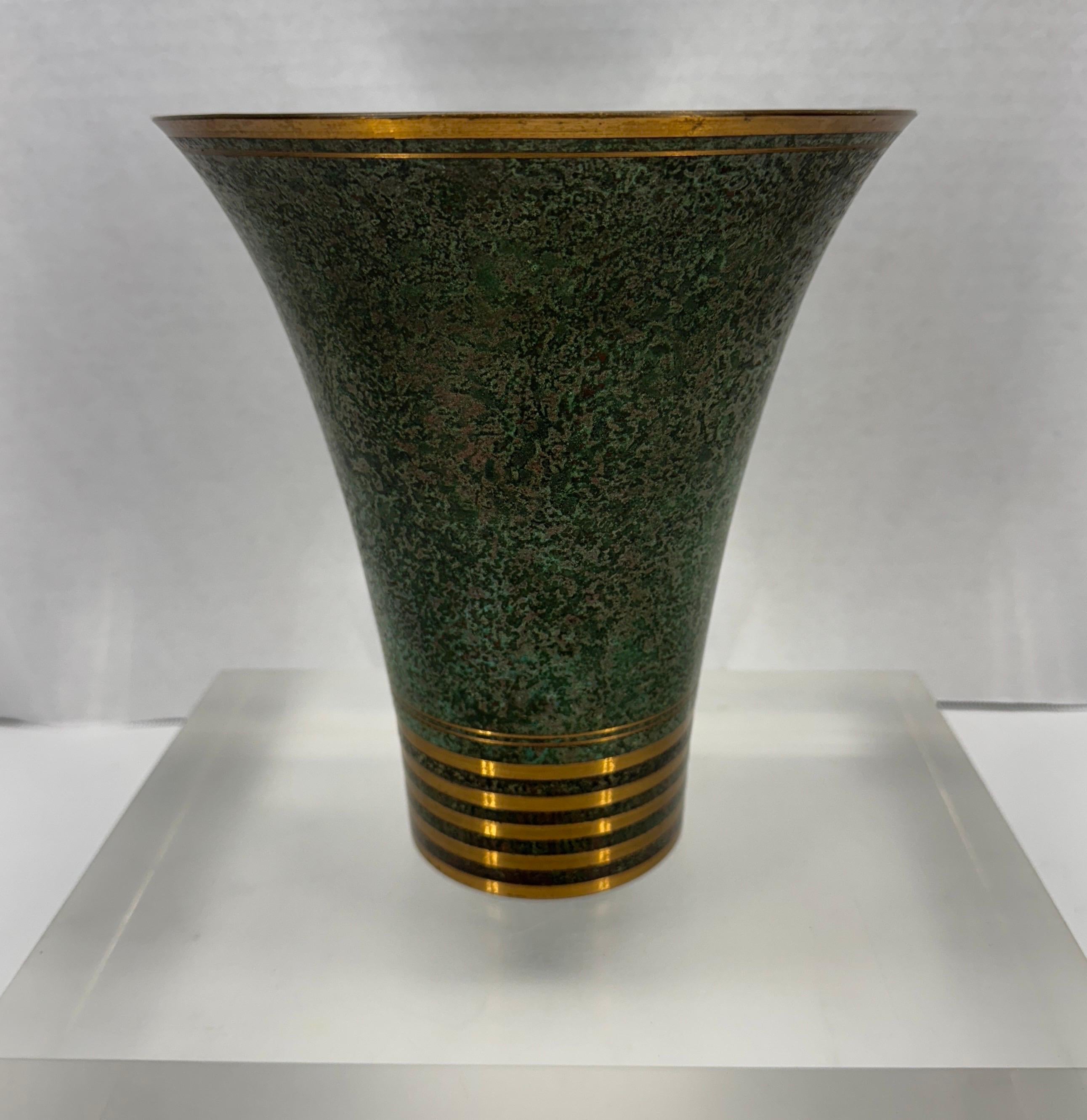 Vaso in bronzo patinato Carl Sorensen Firmato in vendita 3
