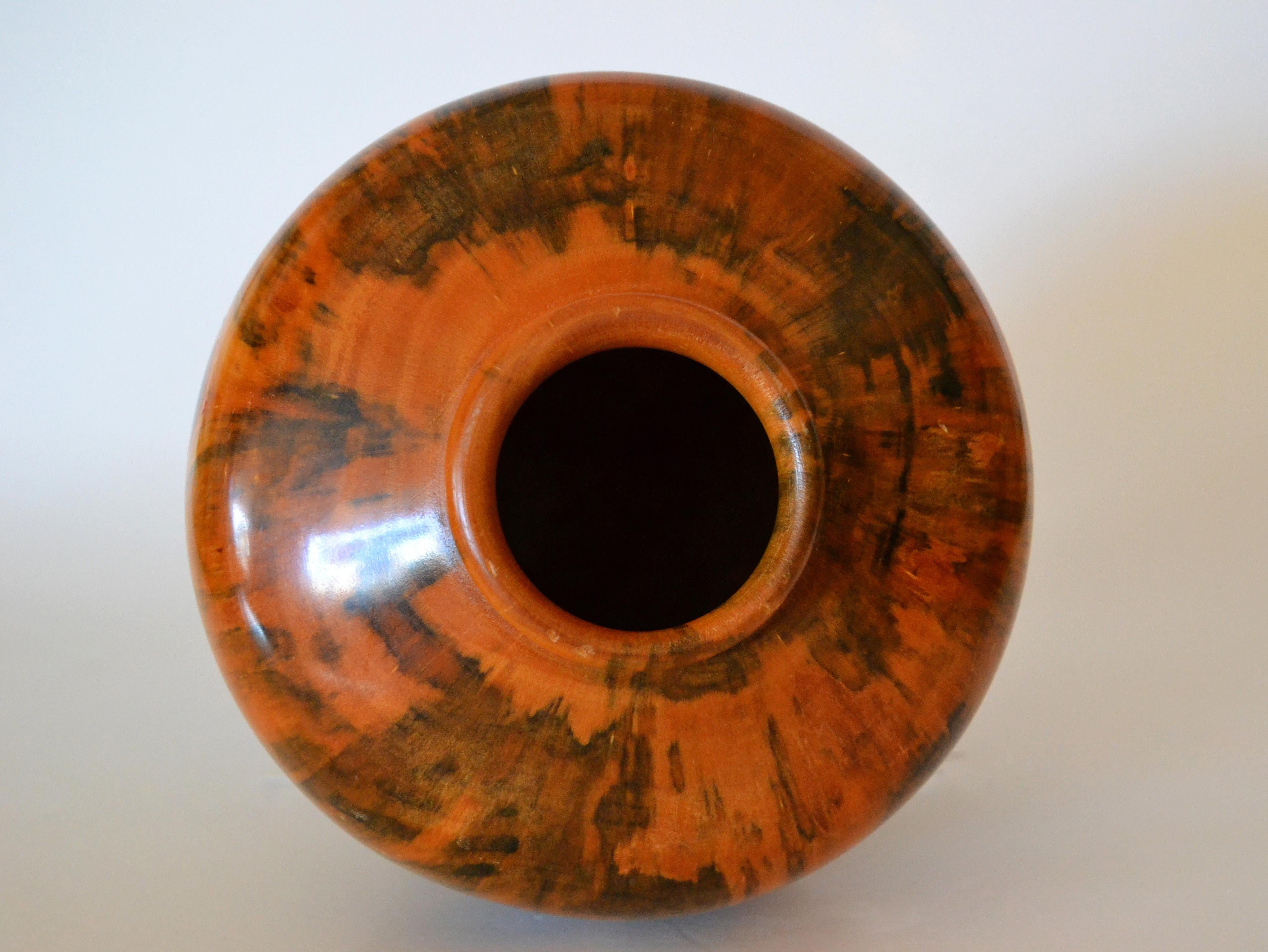 Carl Spinner Decorative American Handcrafted Exotic Turned Wood Lacquered Vase In Good Condition In Miami, FL