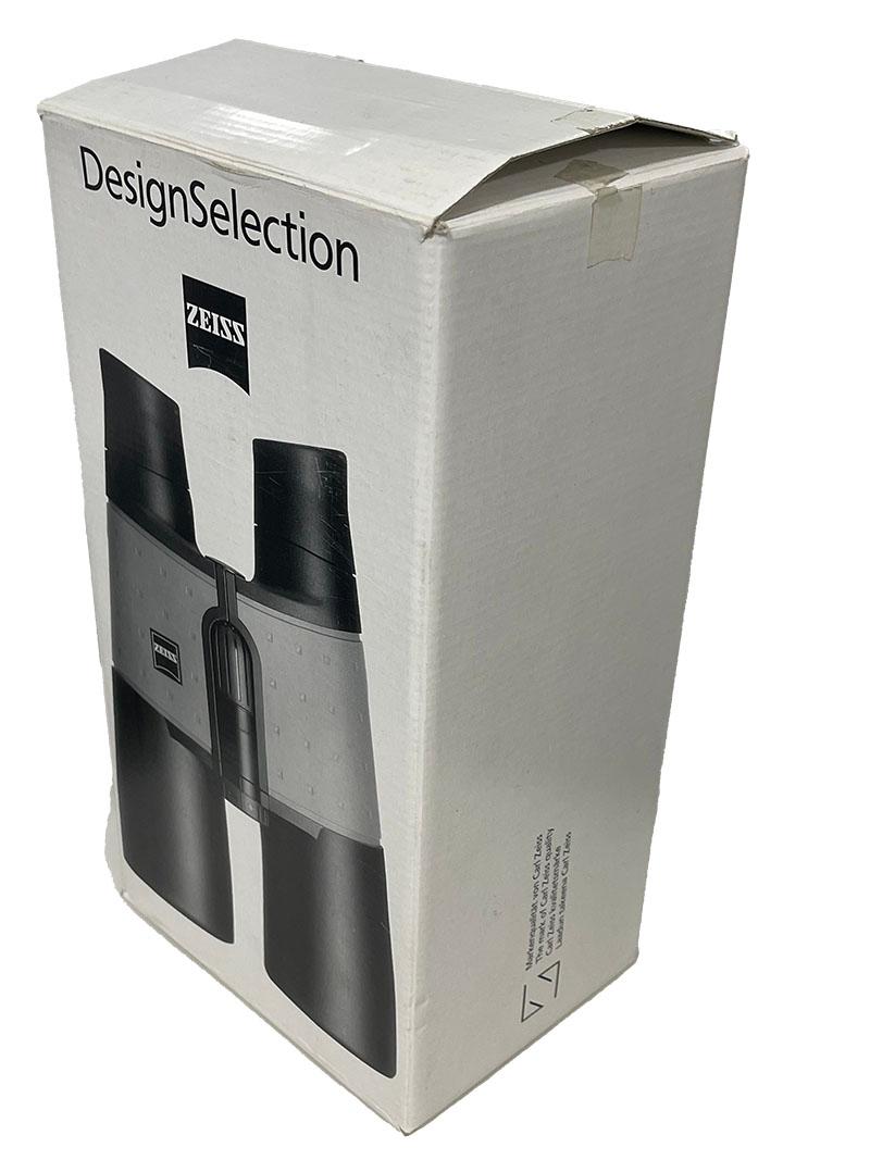 XXIe siècle et contemporain Jumelles Carl Zeiss Design/One 8x56B T*P* Black Forest en vente