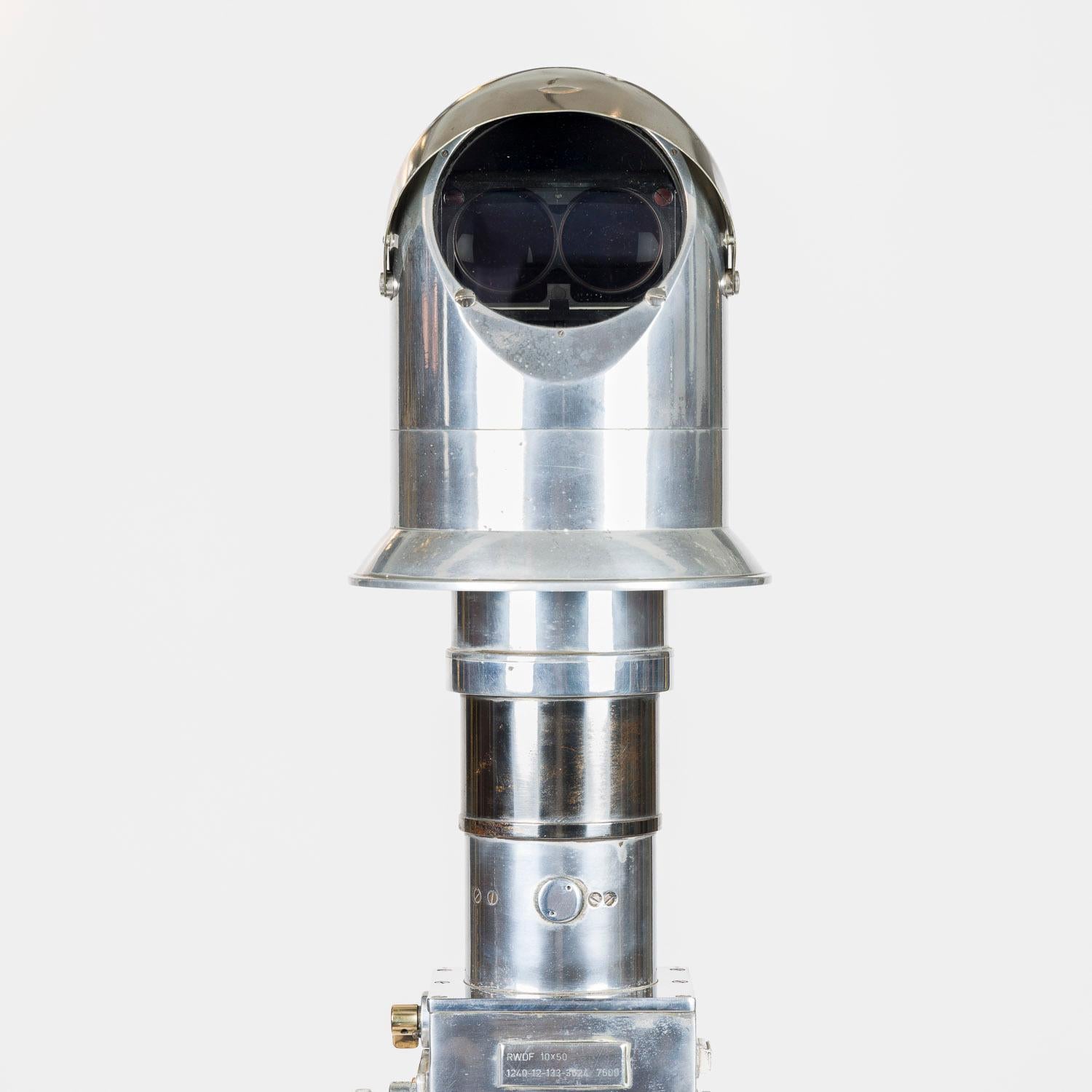 Allemand Carl Zeiss, époque de la guerre froide, binoscope 10 x 50 en vente