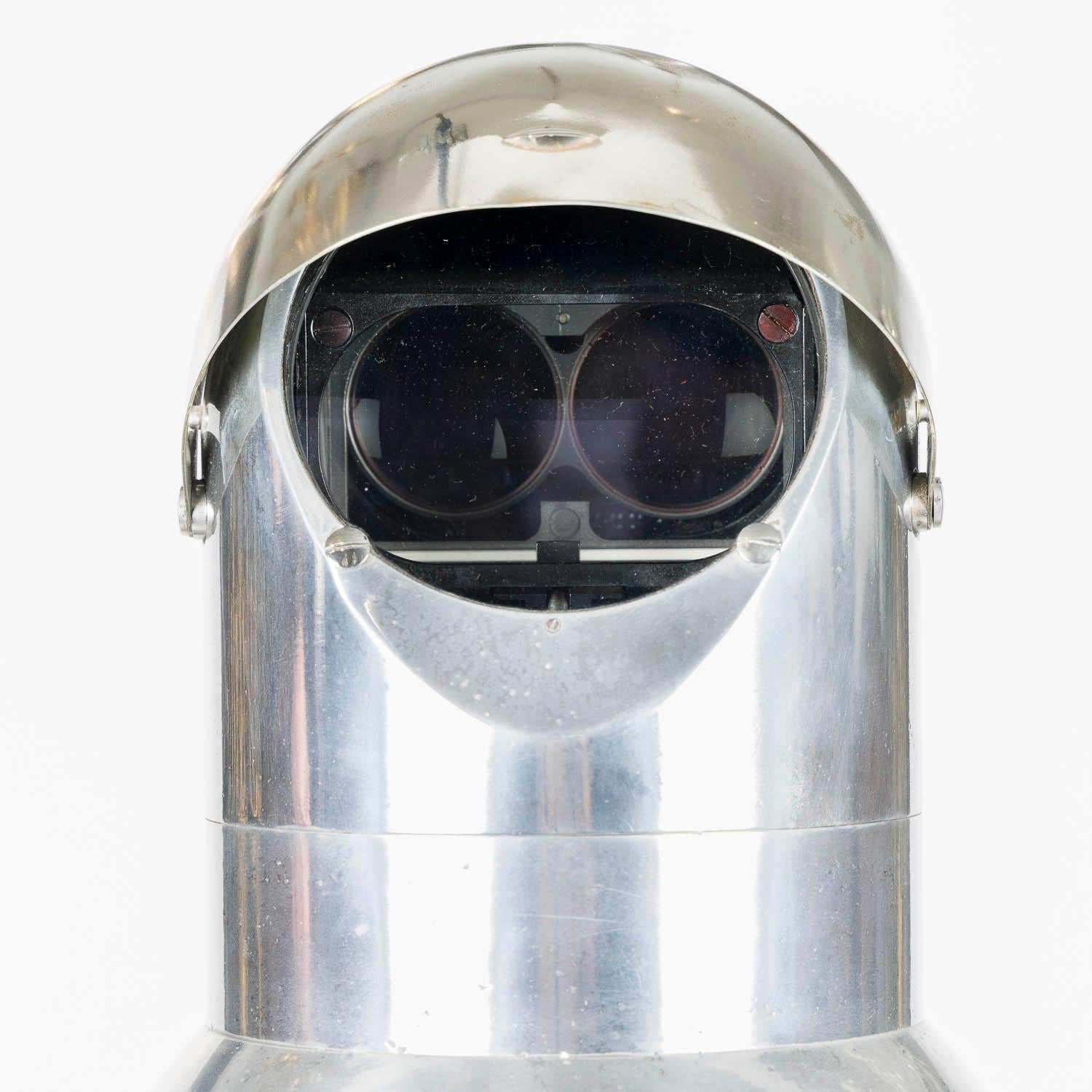 Carl Zeiss, époque de la guerre froide, binoscope 10 x 50 Bon état - En vente à London, GB
