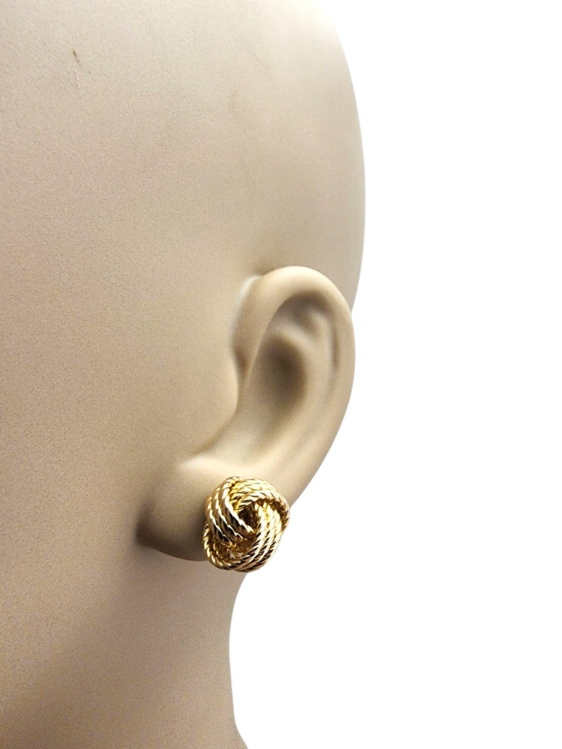Pendientes Carla de oro amarillo de 14 quilates con nudo de cable #22846 en venta 4