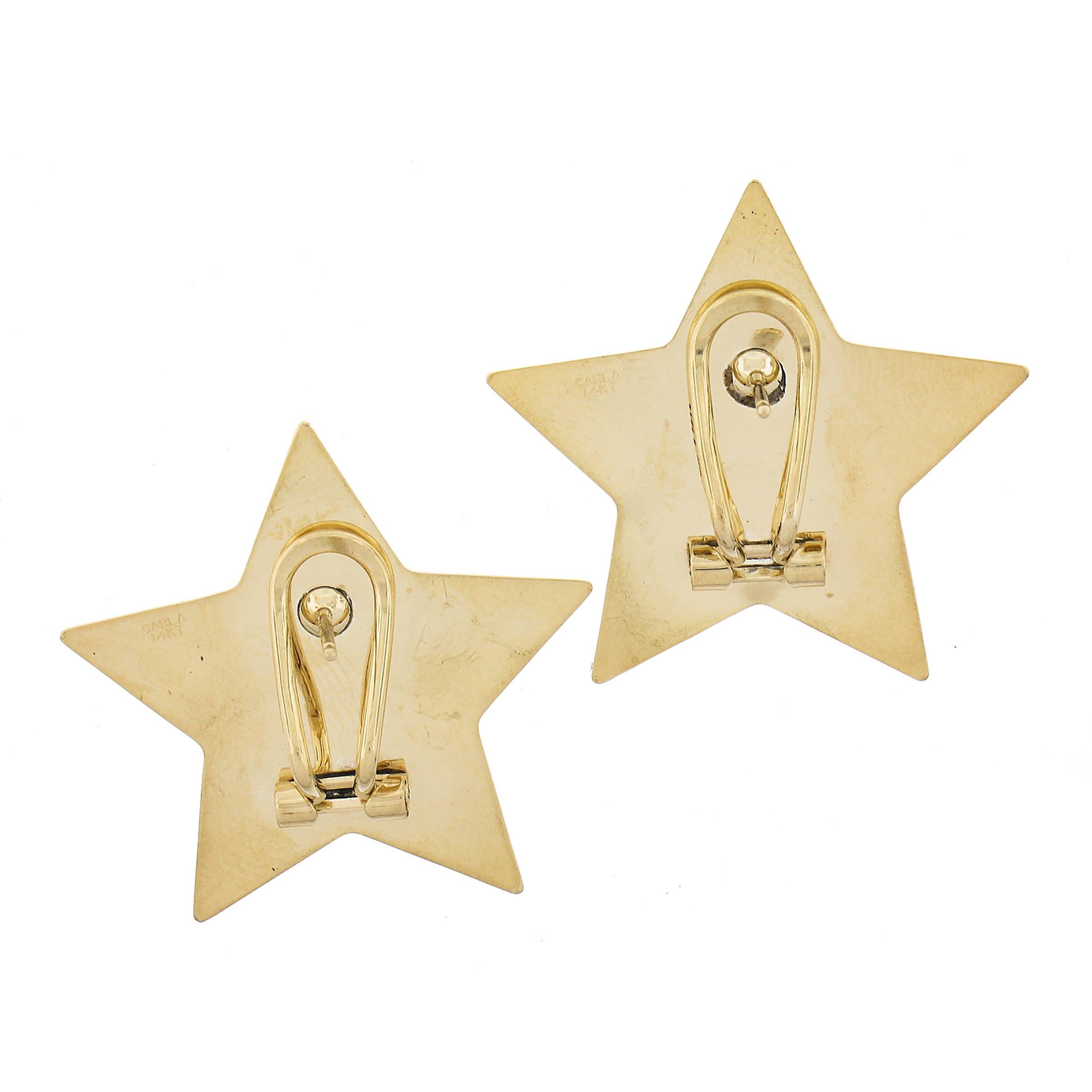 Women's Carla 14k Yellow Gold Large Puffed & High Polished Star Button Omega Earrings For Sale
