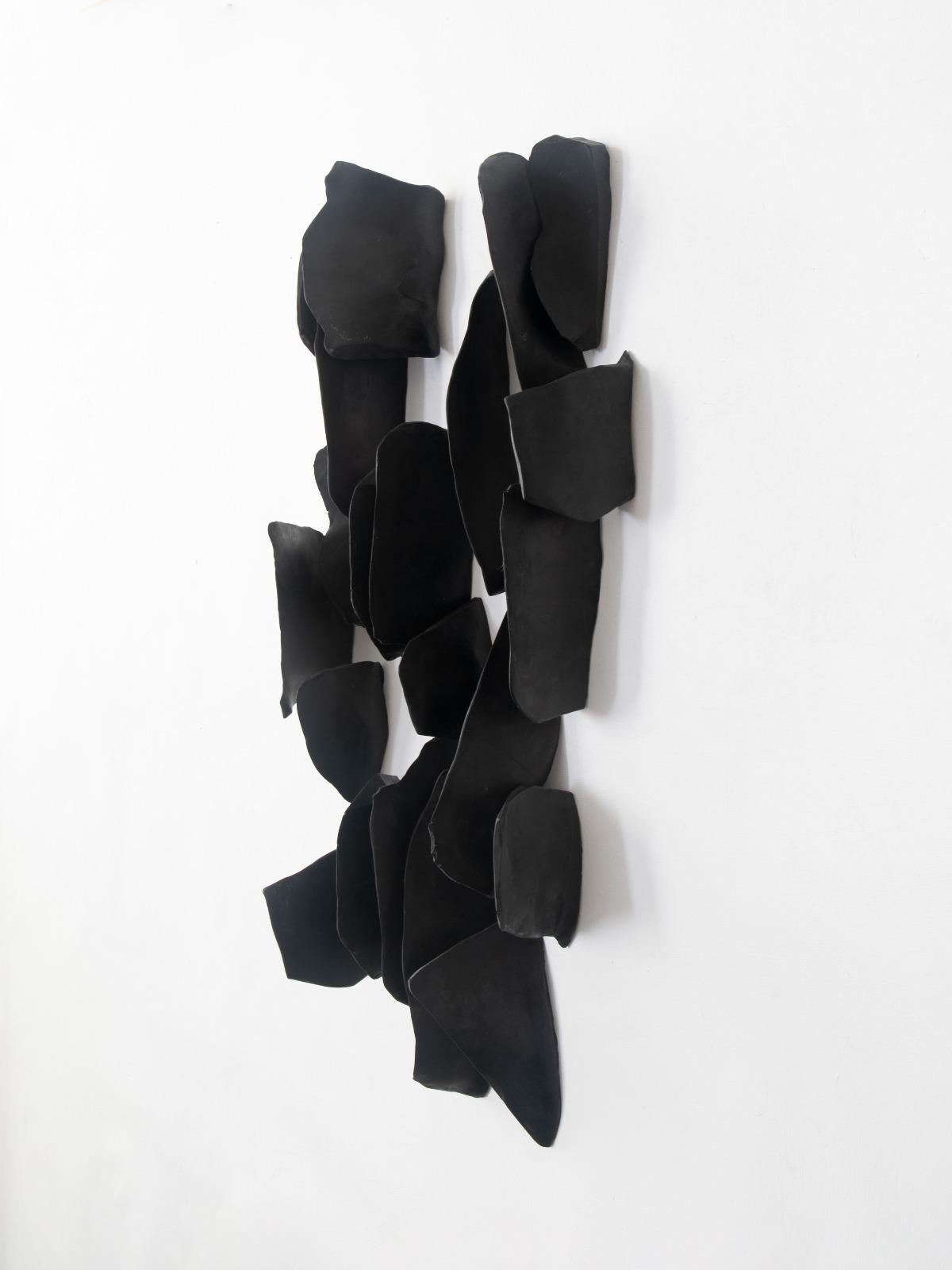 Cuerpos Magnéticos #12. Wall sculpture - Gray Still-Life Sculpture by Carla Gimbatti