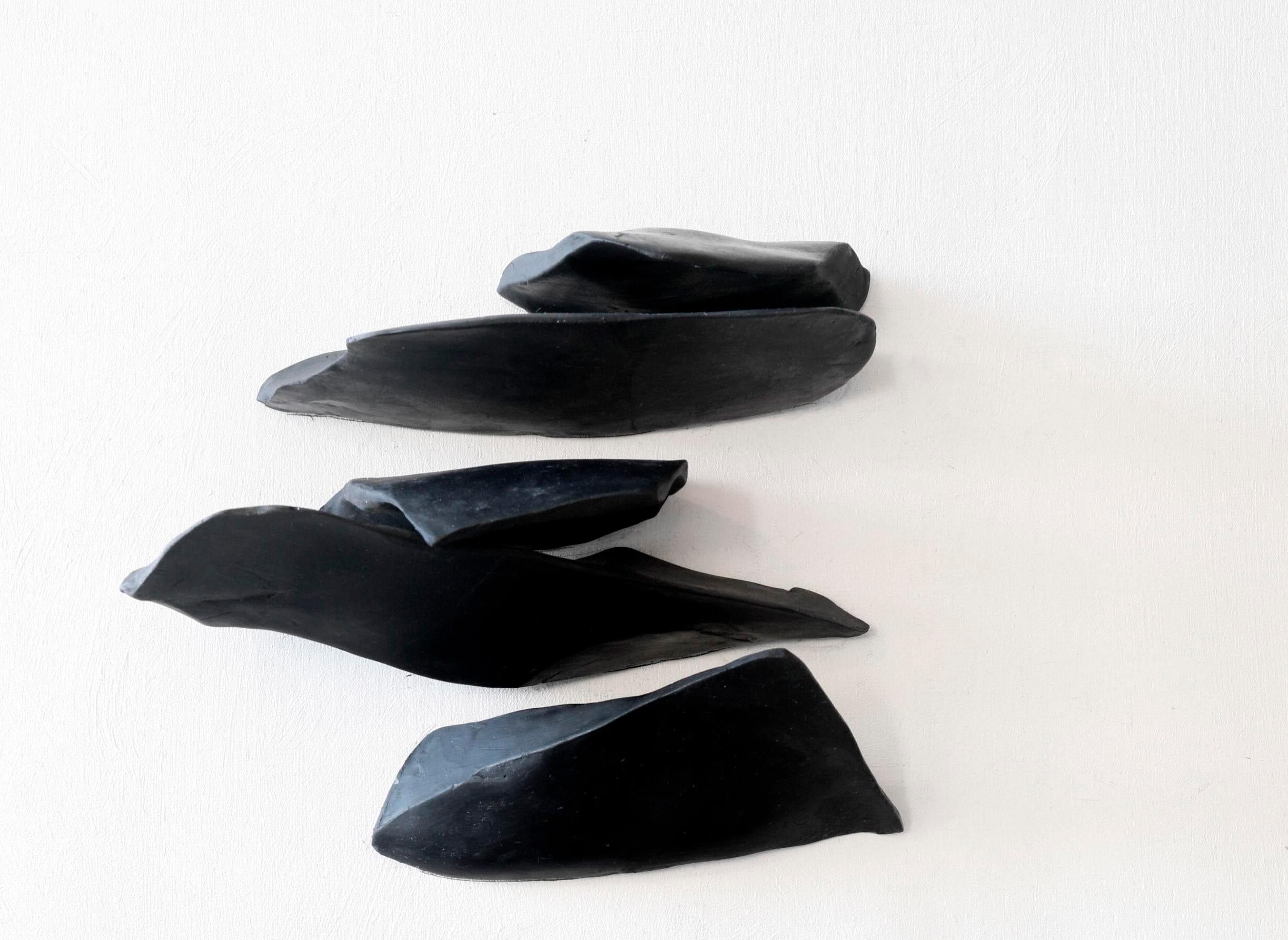 Cuerpos Magnéticos #14. Scultura da parete - Sculpture di Carla Gimbatti