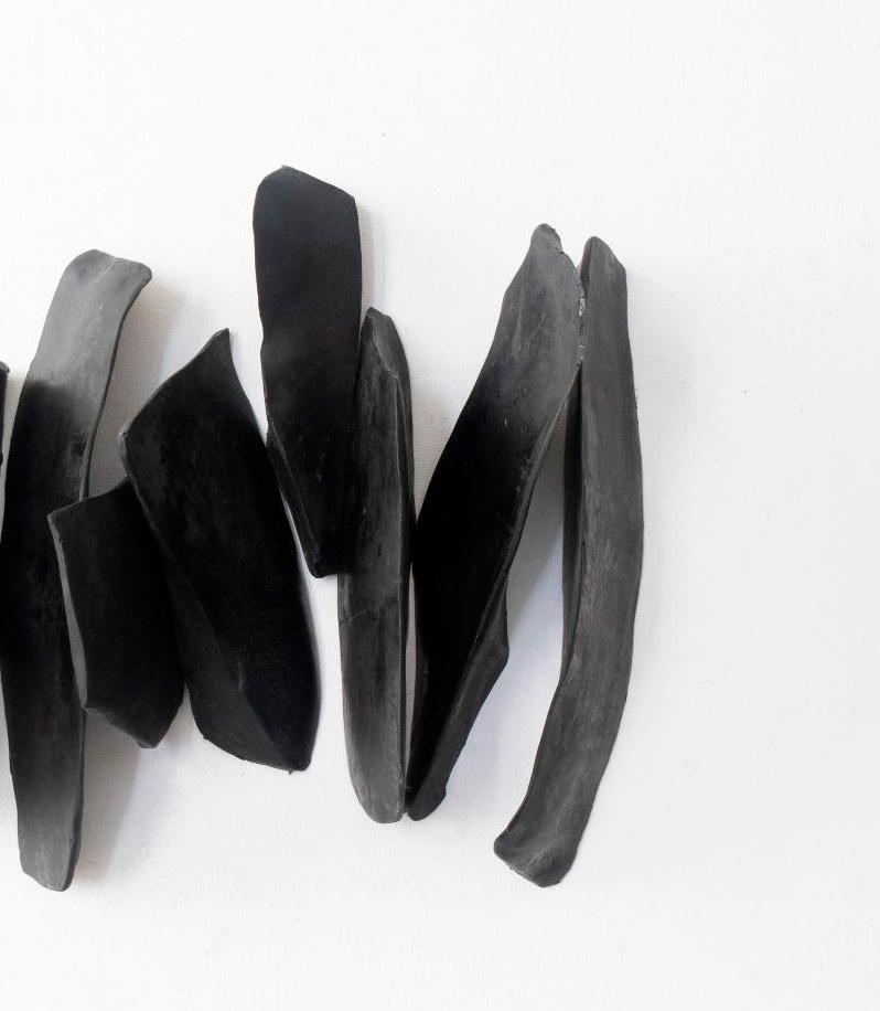 Cuerpos Magnéticos nº 6. Escultura mural - Sculpture de Carla Gimbatti