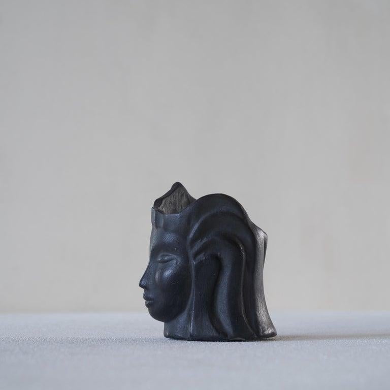 Italiano Portamatite in ceramica Carlo Alberto Rossi 'Bucchero' Testa di donna in vendita