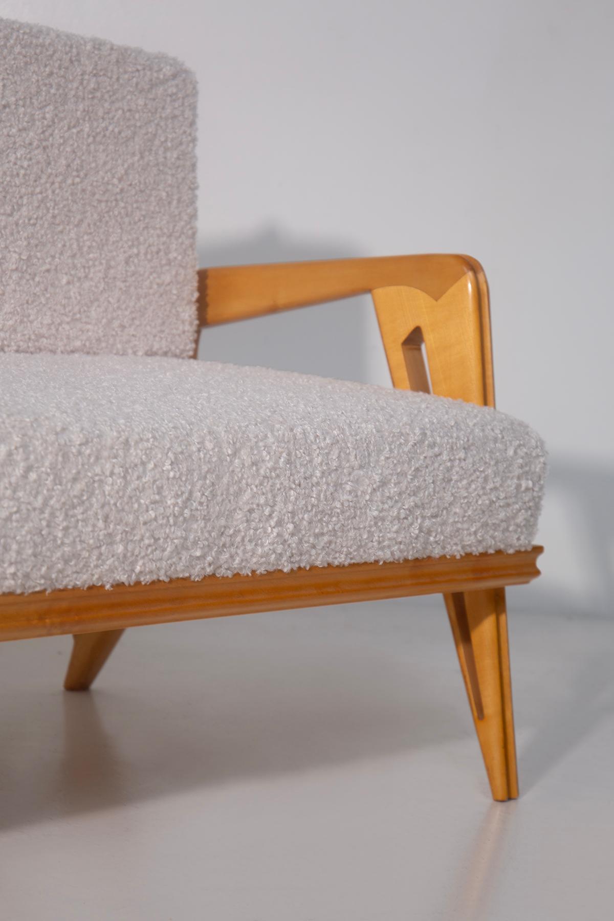 Italienisches Sofa aus weißem Bouclé von Carlo und Campo Graffi (Mid-20th Century) im Angebot