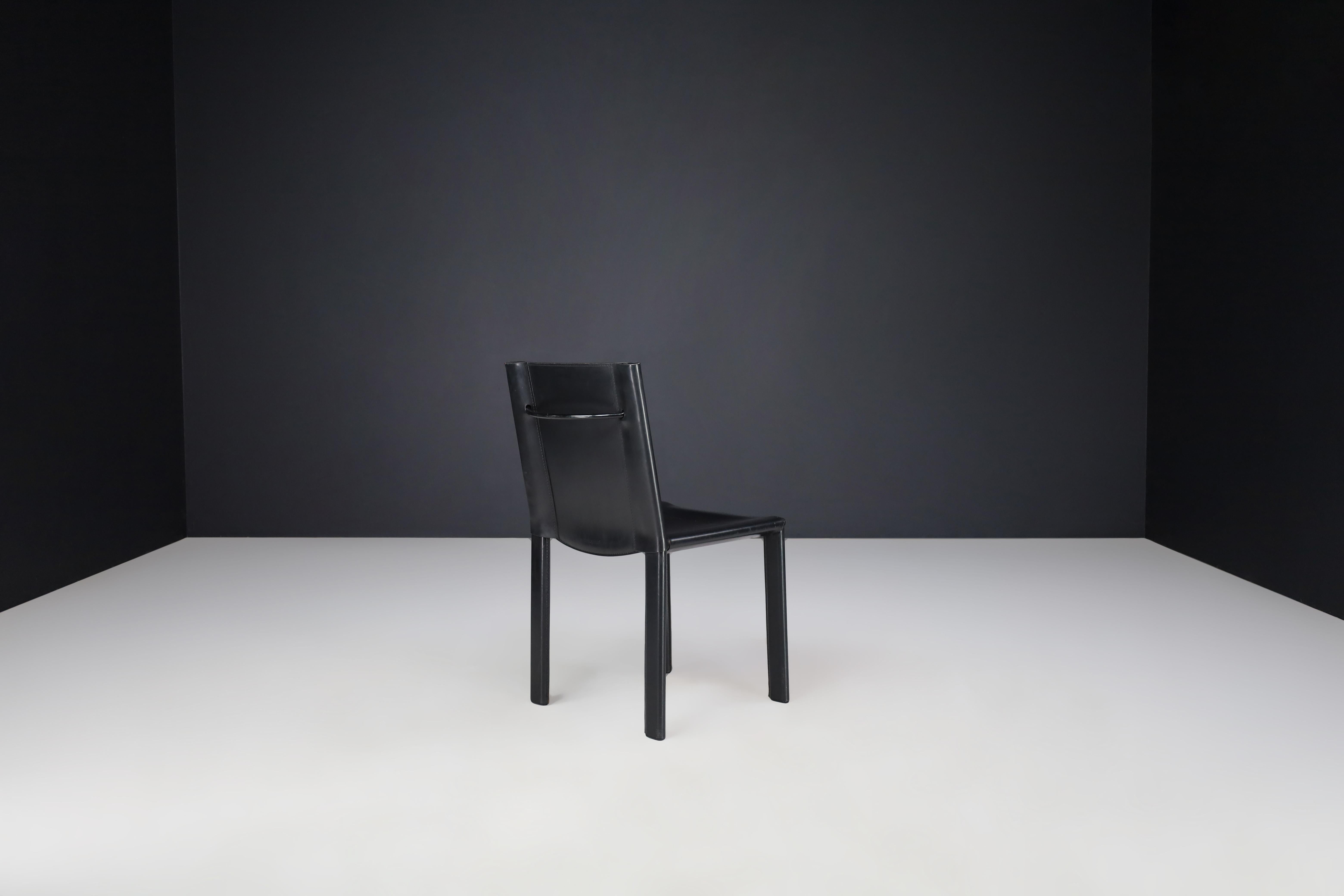 Carlo Bartoli Black Leather Dining Room Chairs for Matteo Grassi Italy 1980s  For Sale 4
