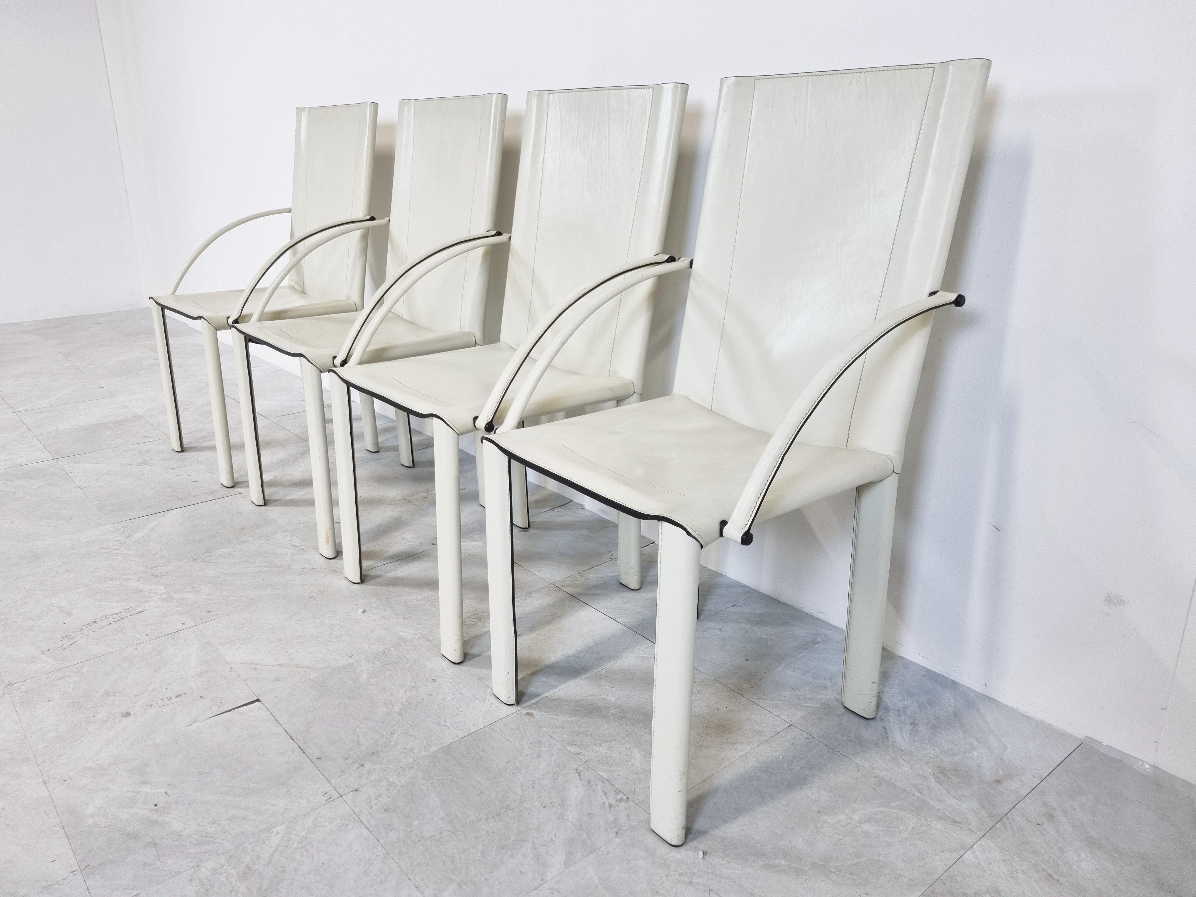 Chaises de salle à manger Carlo Bartoli pour Matteo Grassi, ensemble de 4 pièces, années 1980 Bon état - En vente à HEVERLEE, BE