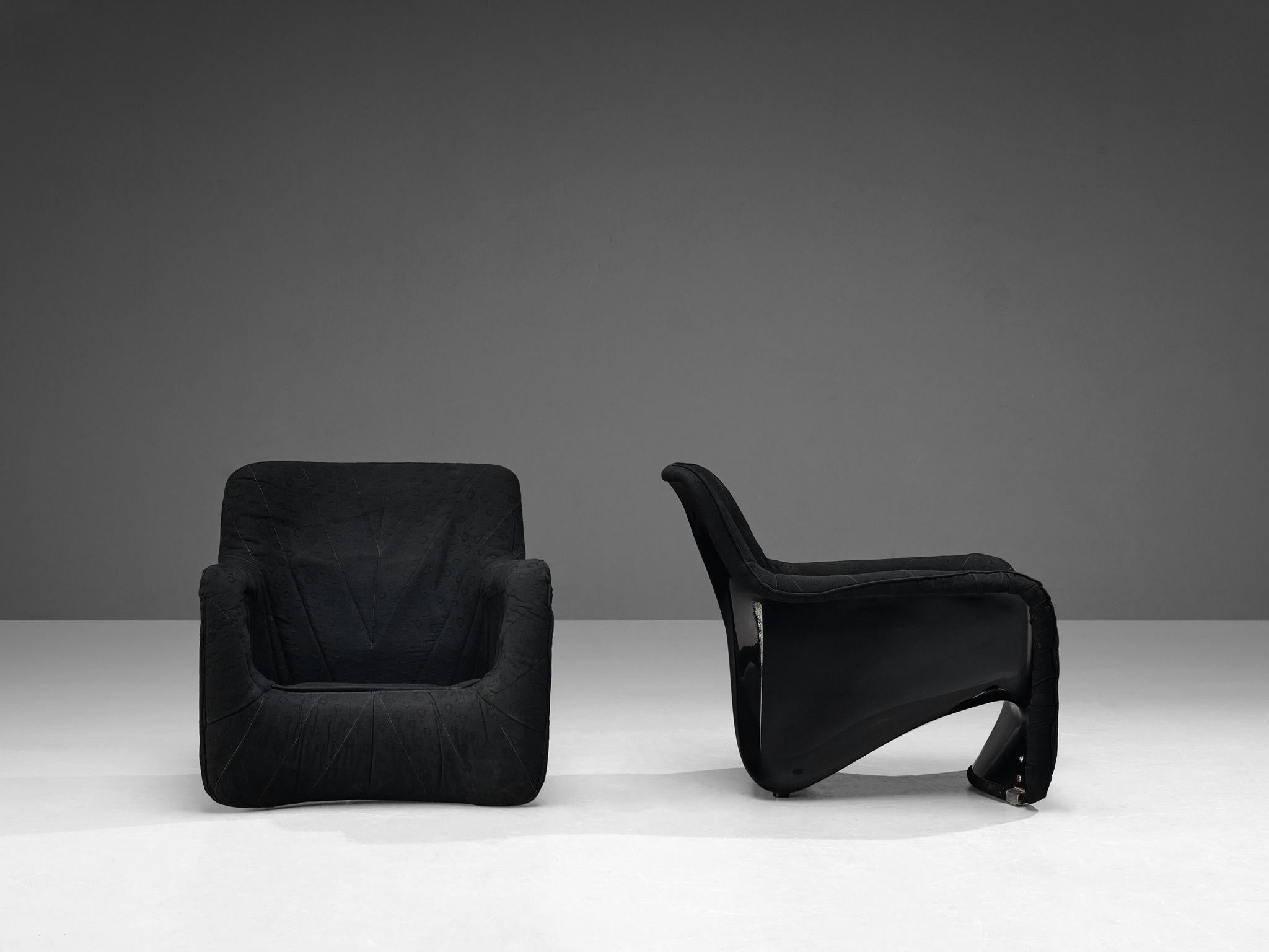 Mid-Century Modern Carlo Bartoli for Arflex Pair of 'Bicia' Lounge Chairs in Fiberglass