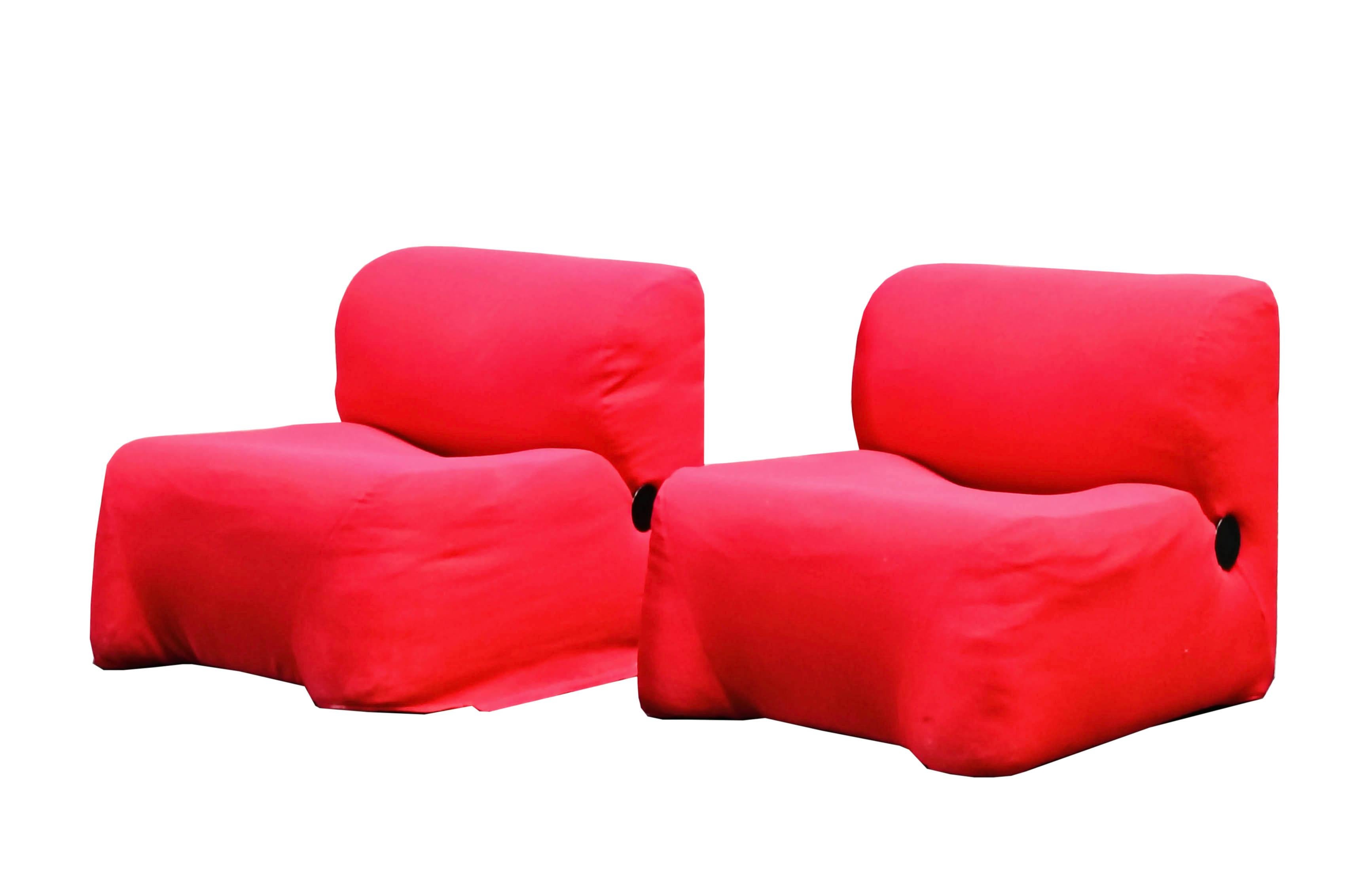 Mid-Century moderno Carlo Bartoli per Rossi d'Albizzate Coppia di Poltrone Rosse Mod. Bubble, 1970 in vendita