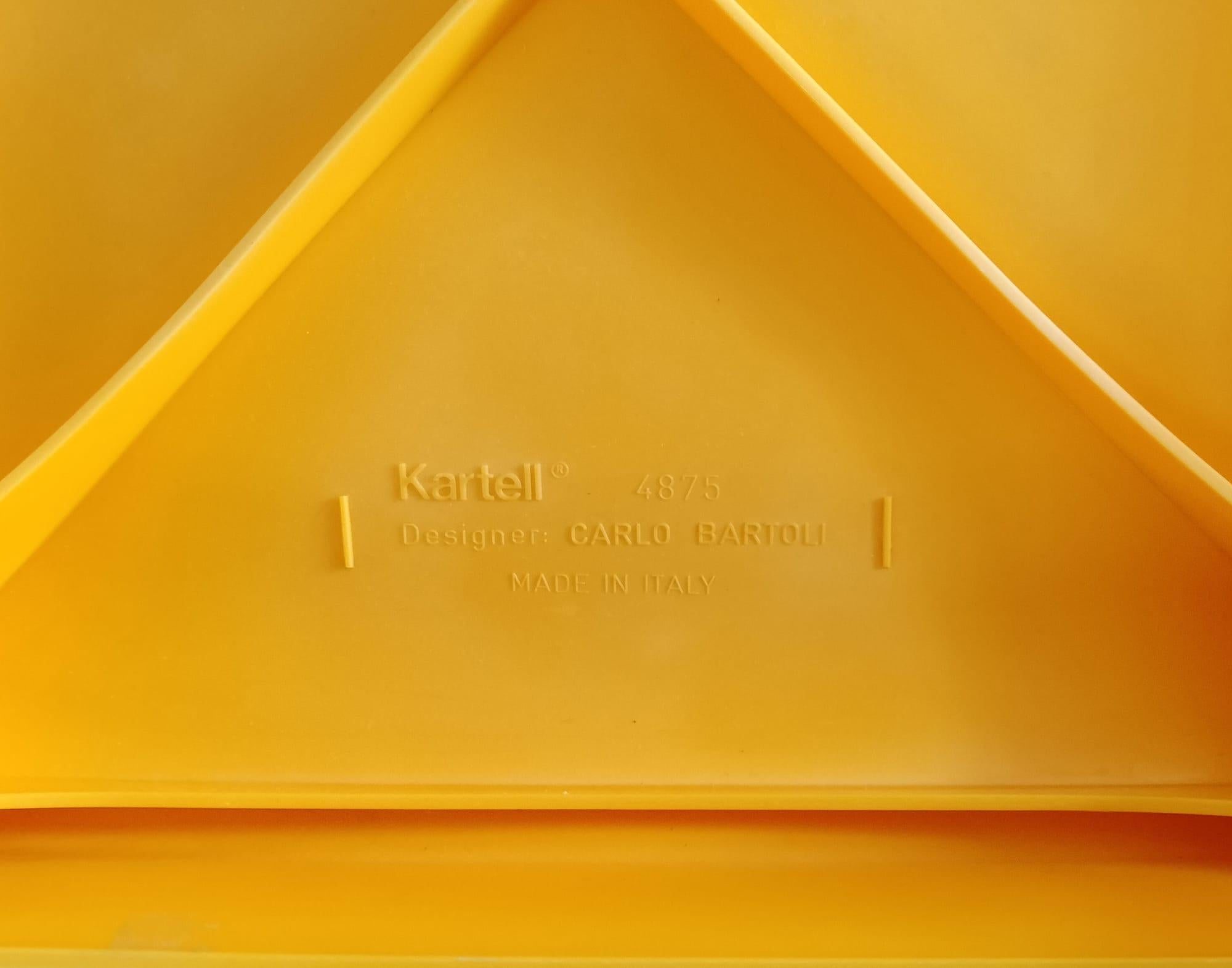 Carlo Bartoli Set di sei sedie 4875 in plastica di Kartell anni '80 In condizioni buone in vendita a Cascina, Pisa