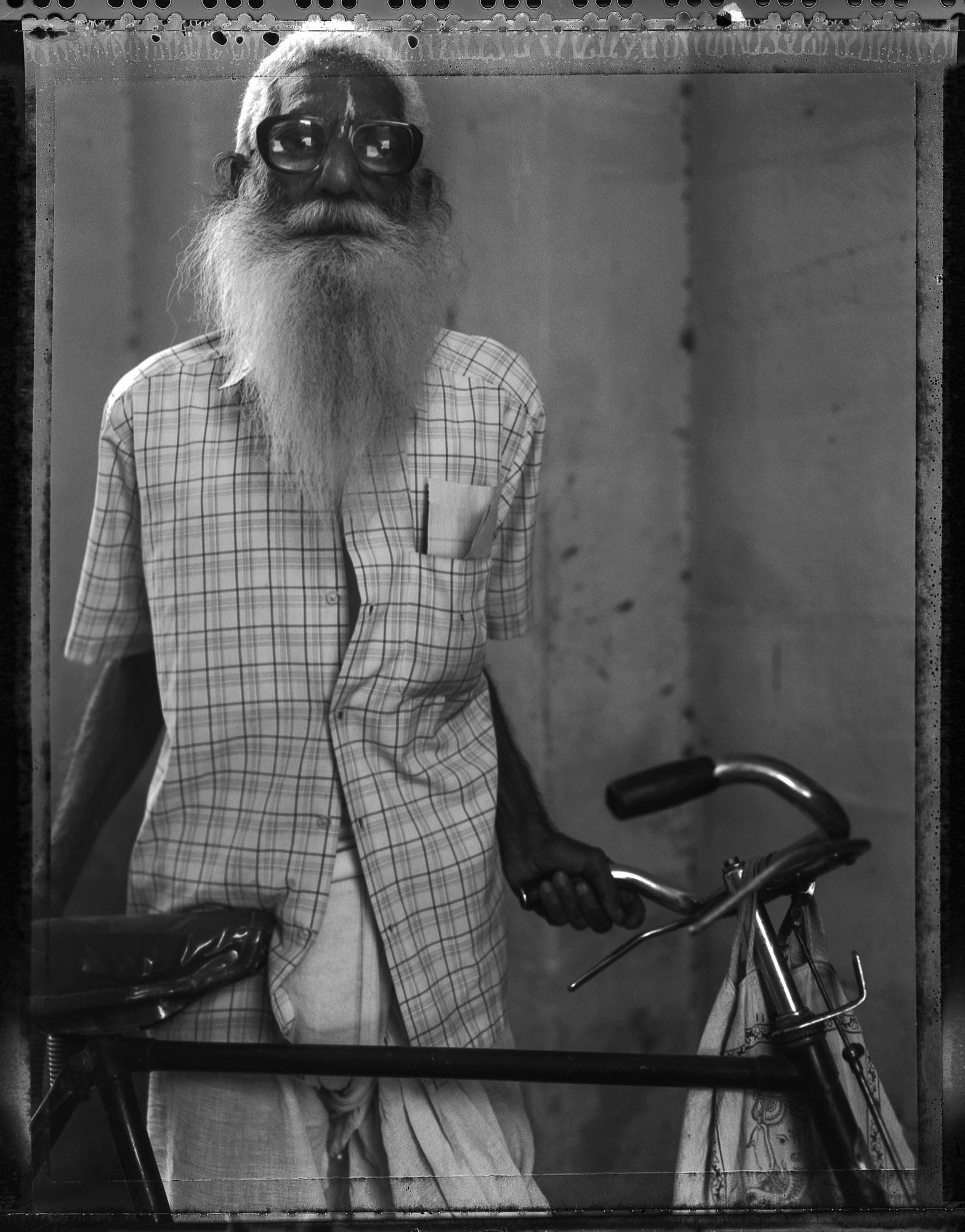 Carlo Bevilacqua Portrait Photograph - Cycle Vala - Rajastan - India - ( from  Indian Stills series )