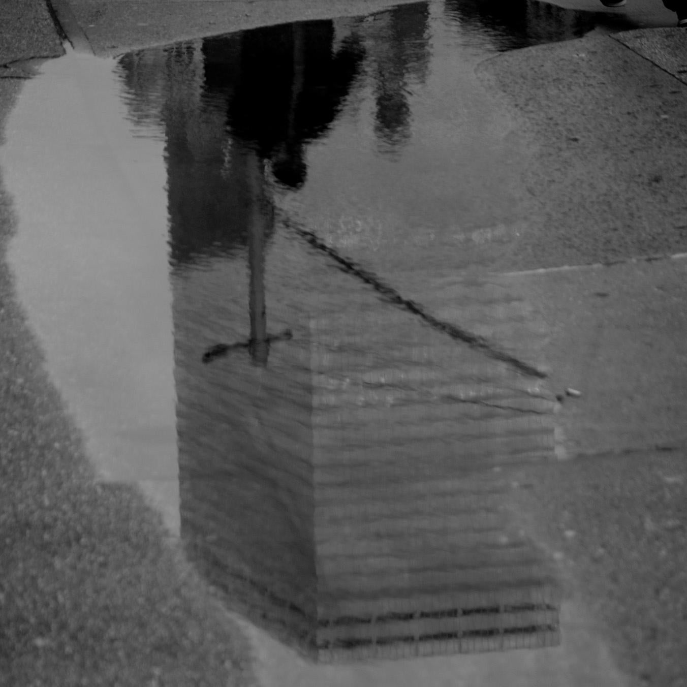 Carlo Bevilacqua Landscape Photograph - NYC Reflection (from New York series )