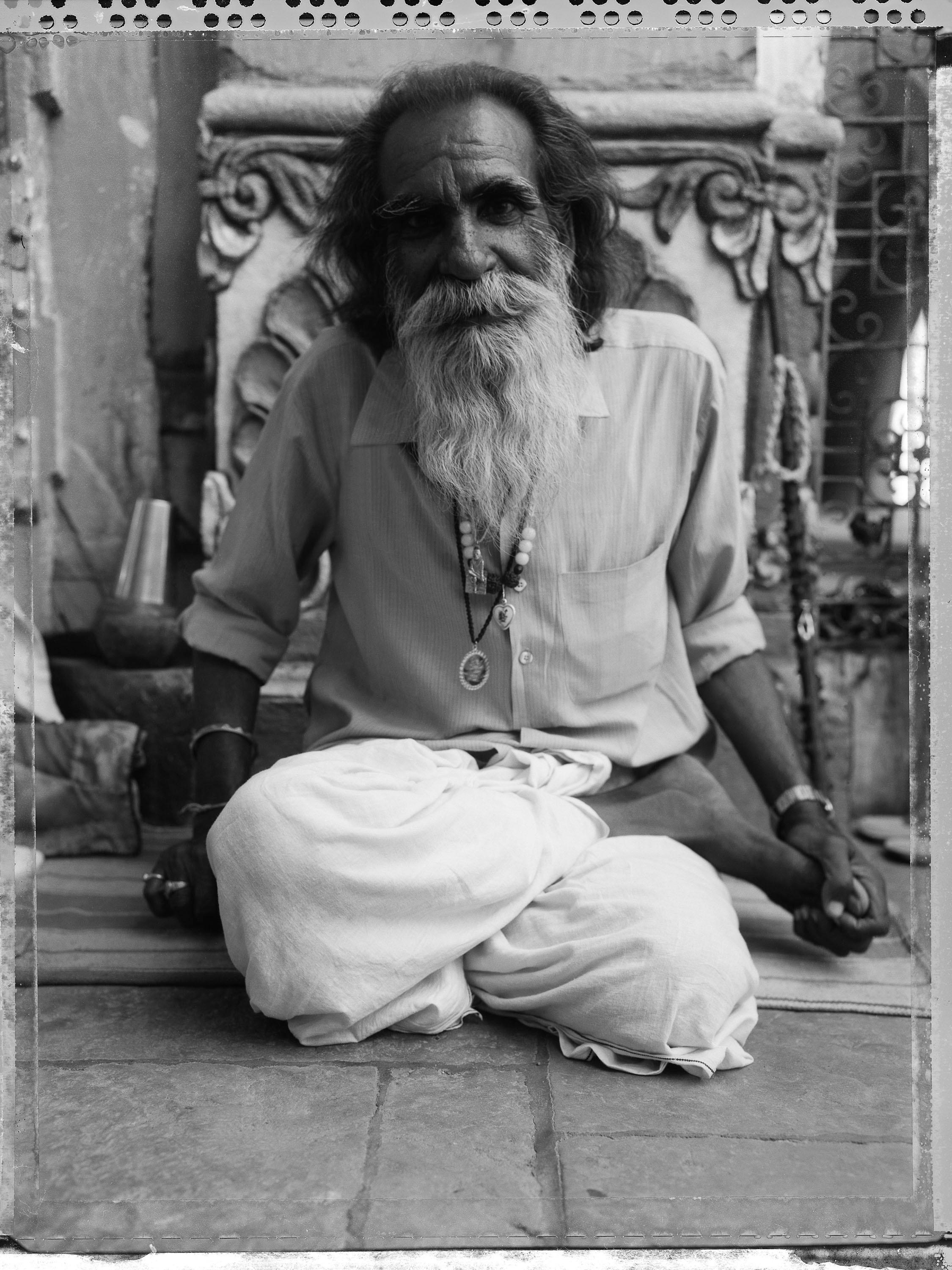 Carlo Bevilacqua Portrait Photograph - Sadhu - Rajastan -India (from Indian Stills series )