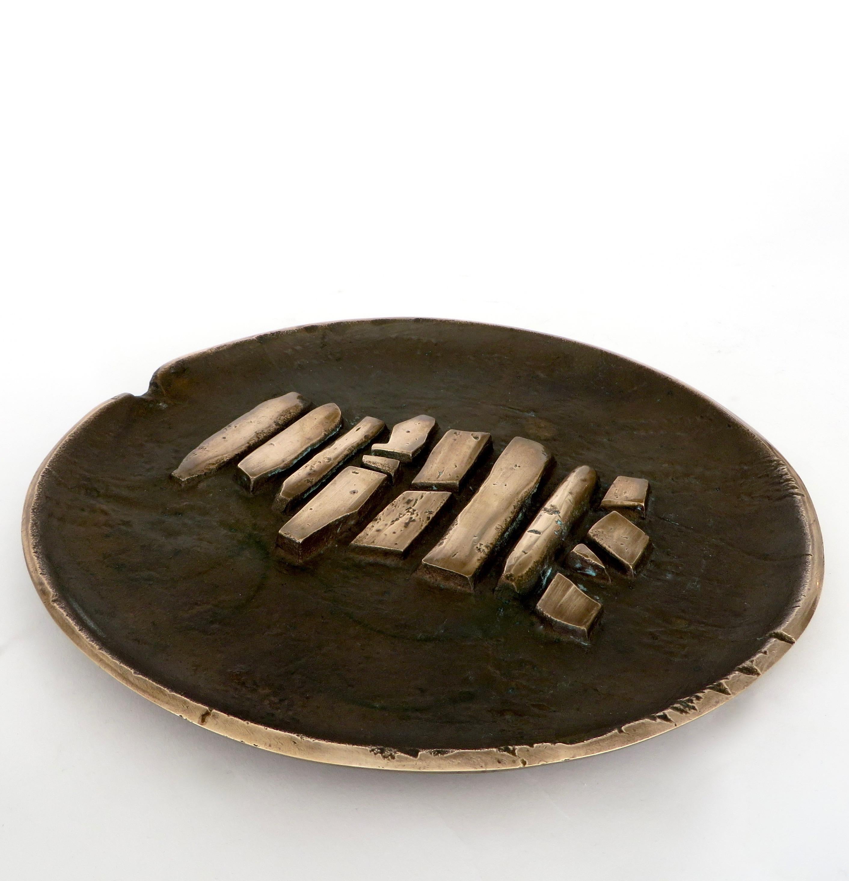Carlo Brera Signed Bronze Sculptural Charger by Esart Italy In Excellent Condition In Chicago, IL