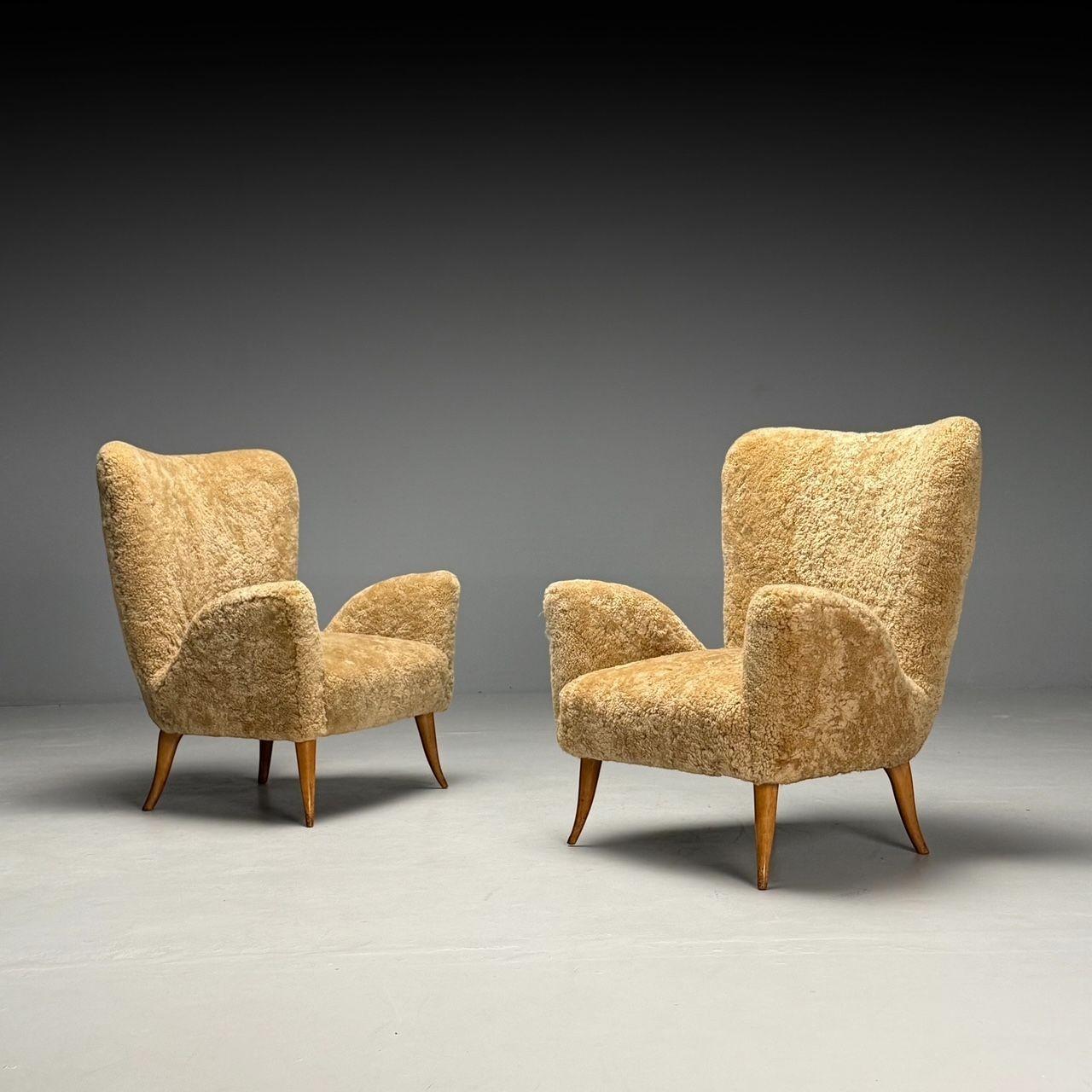 Mid-20th Century Carlo Broggi, Cantù, Italian Mid-Century Modern Lounge Chairs, Shearling, 1950s For Sale