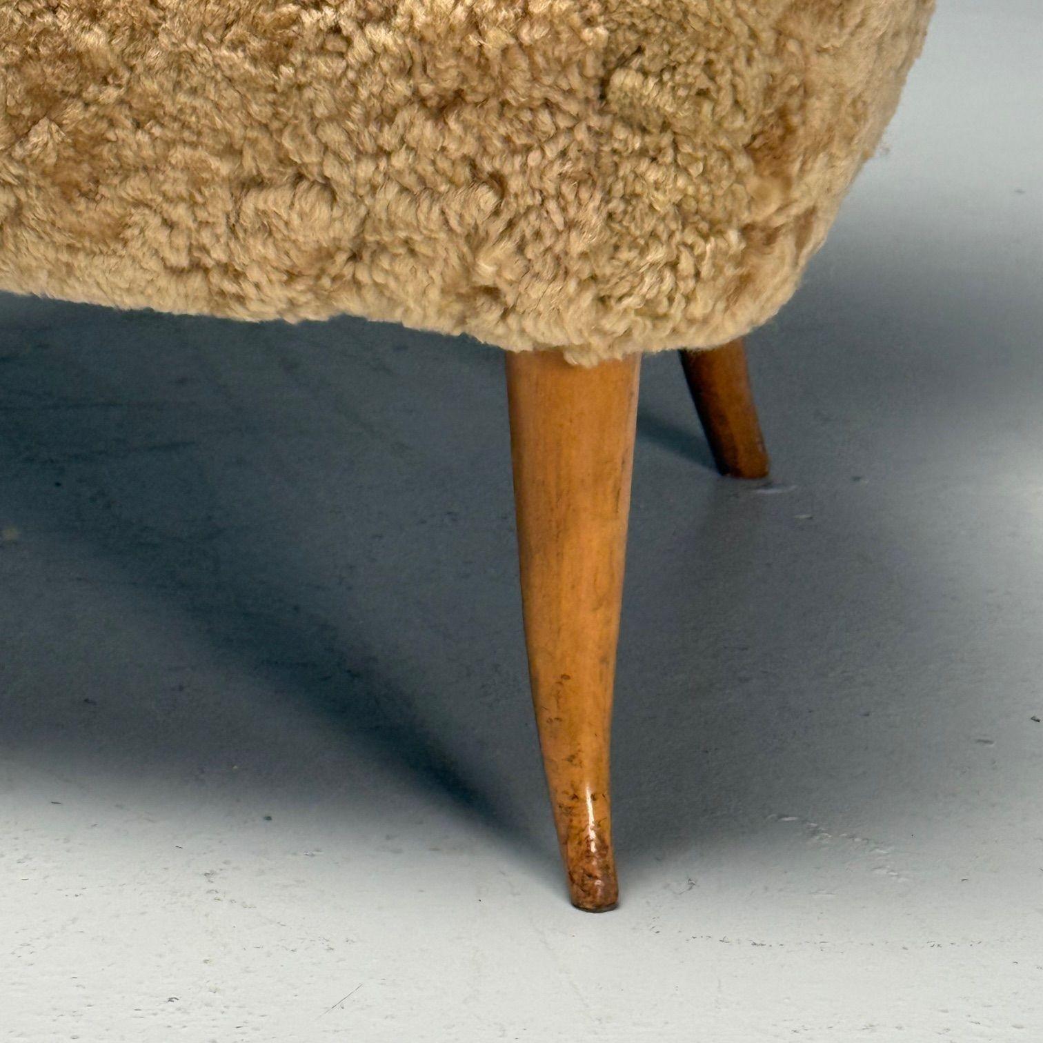 Carlo Broggi, Cantù, Italian Mid-Century Modern Lounge Chairs, Shearling, 1950s For Sale 4