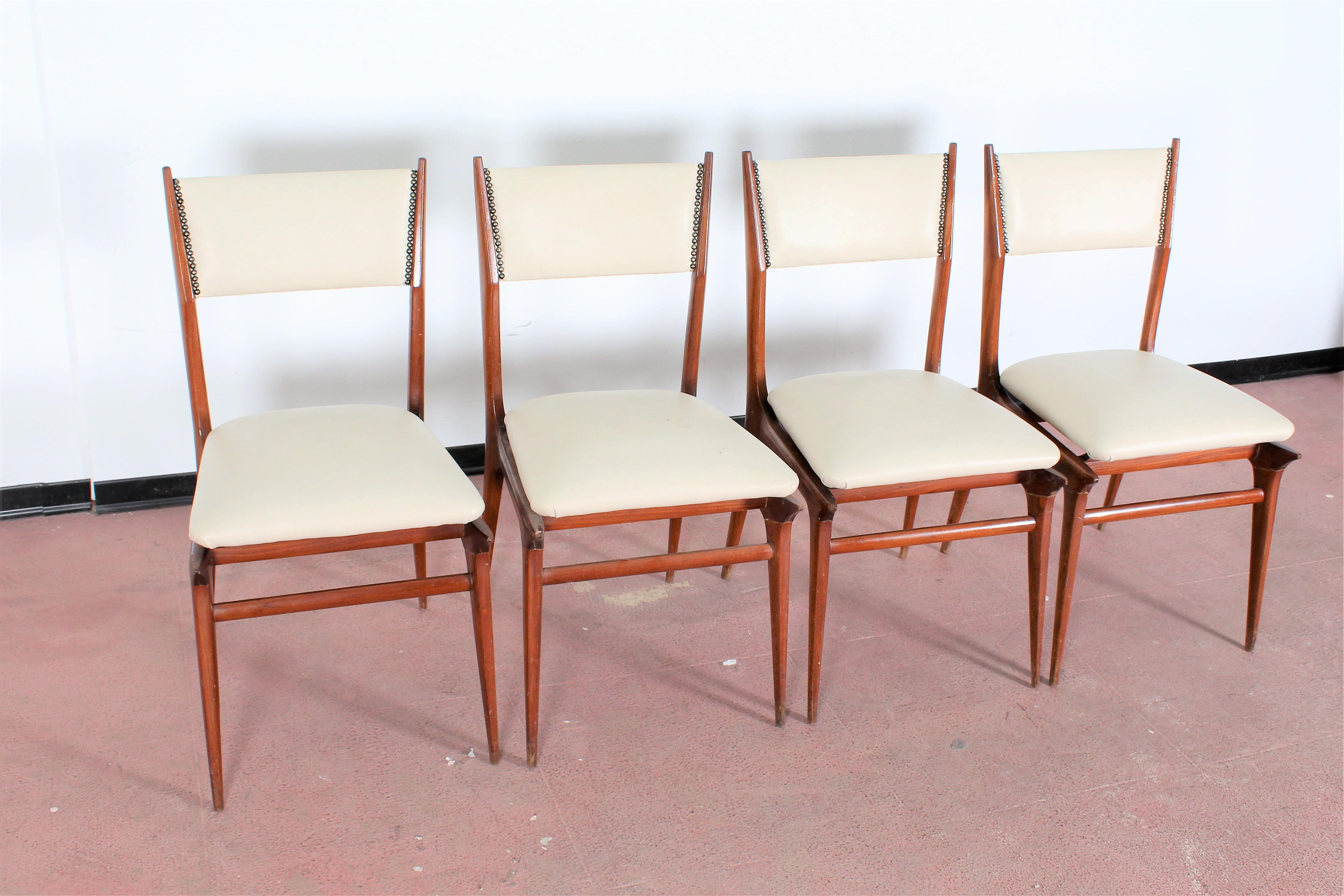 Italian Midcentury Wood and Leatherette Chairs Carlo de Carli Italy 1950s Set of 4