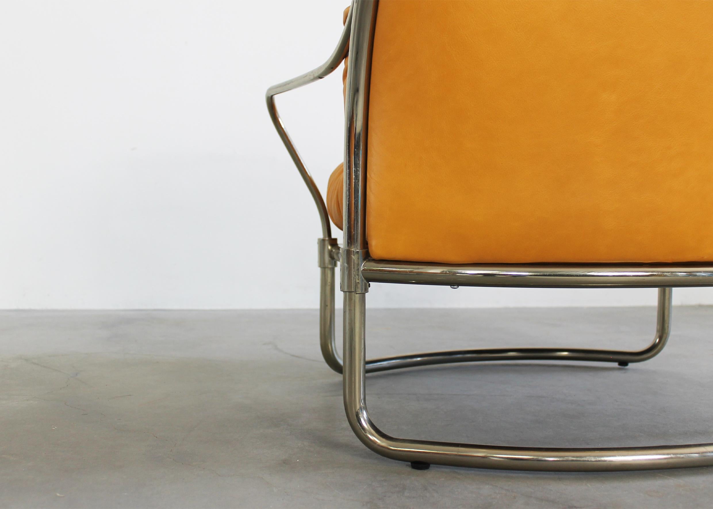 Carlo de Carli 915 Armchair with Footrest in Metal and Leather by Cinova 1970s For Sale 3