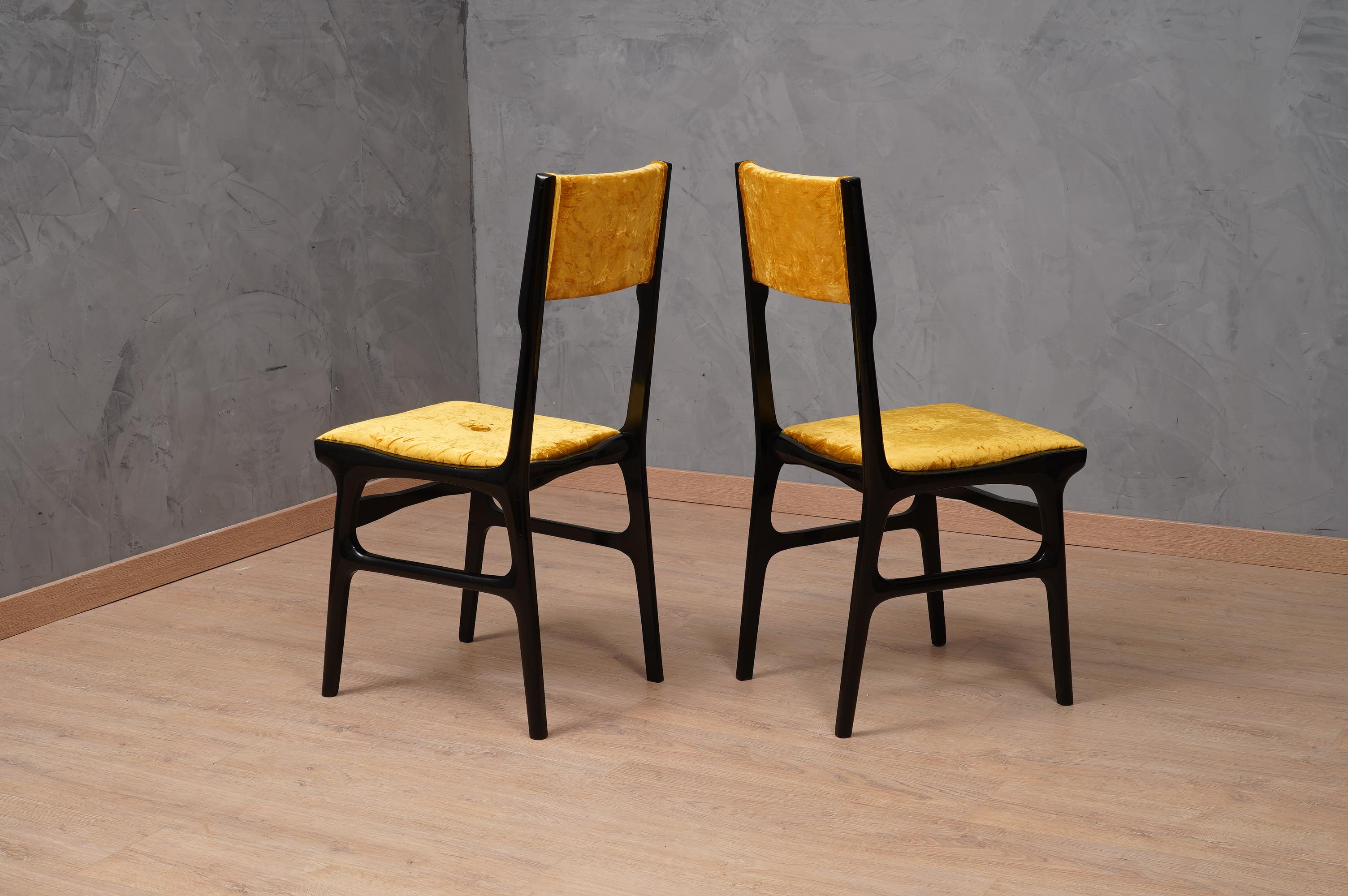 Mid-20th Century Carlo De Carli attributed Gold Velvet Italian Midcentury Chairs, 1955