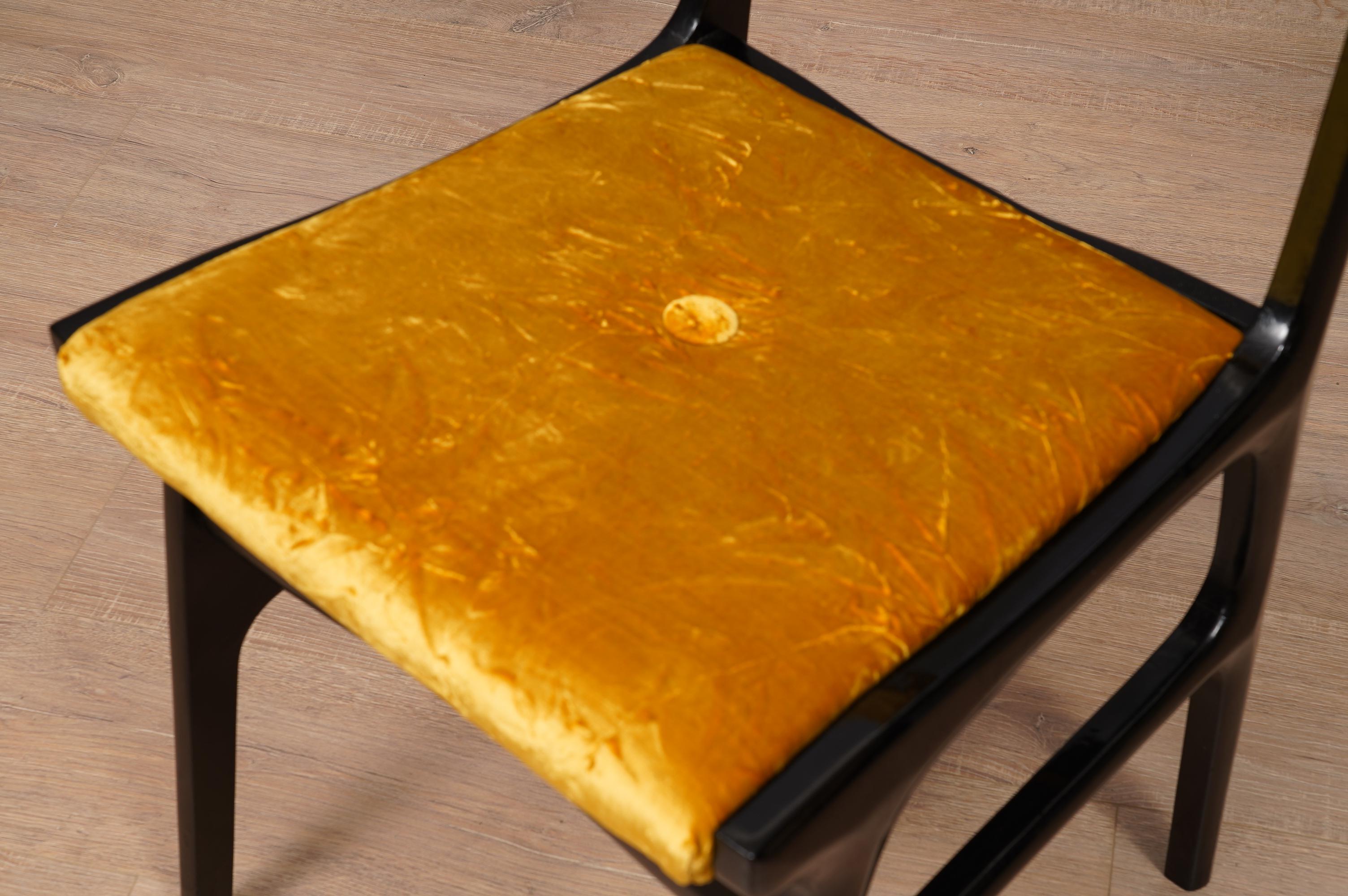 Carlo De Carli attributed Gold Velvet Italian Midcentury Chairs, 1955 2