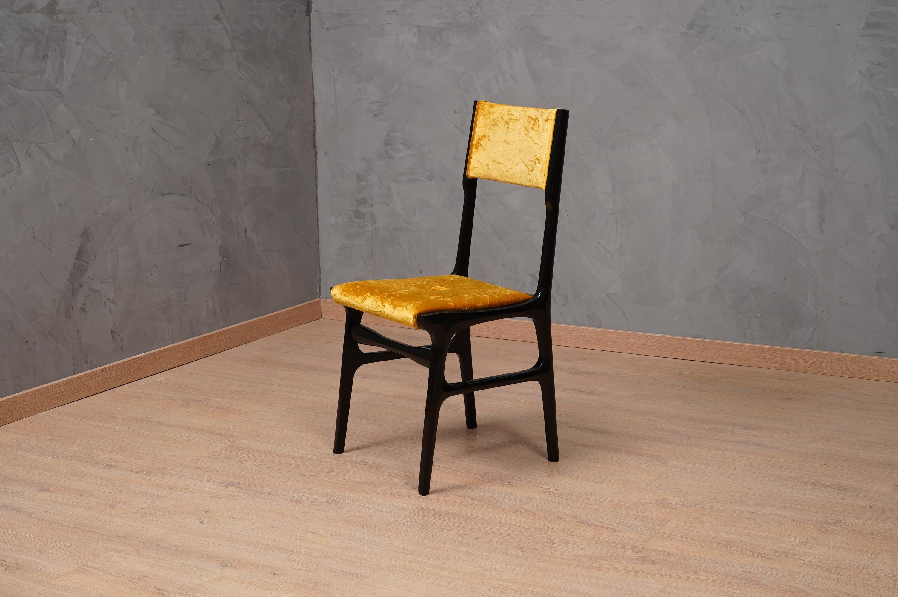 Carlo De Carli attributed Gold Velvet Italian Midcentury Chairs, 1955 4