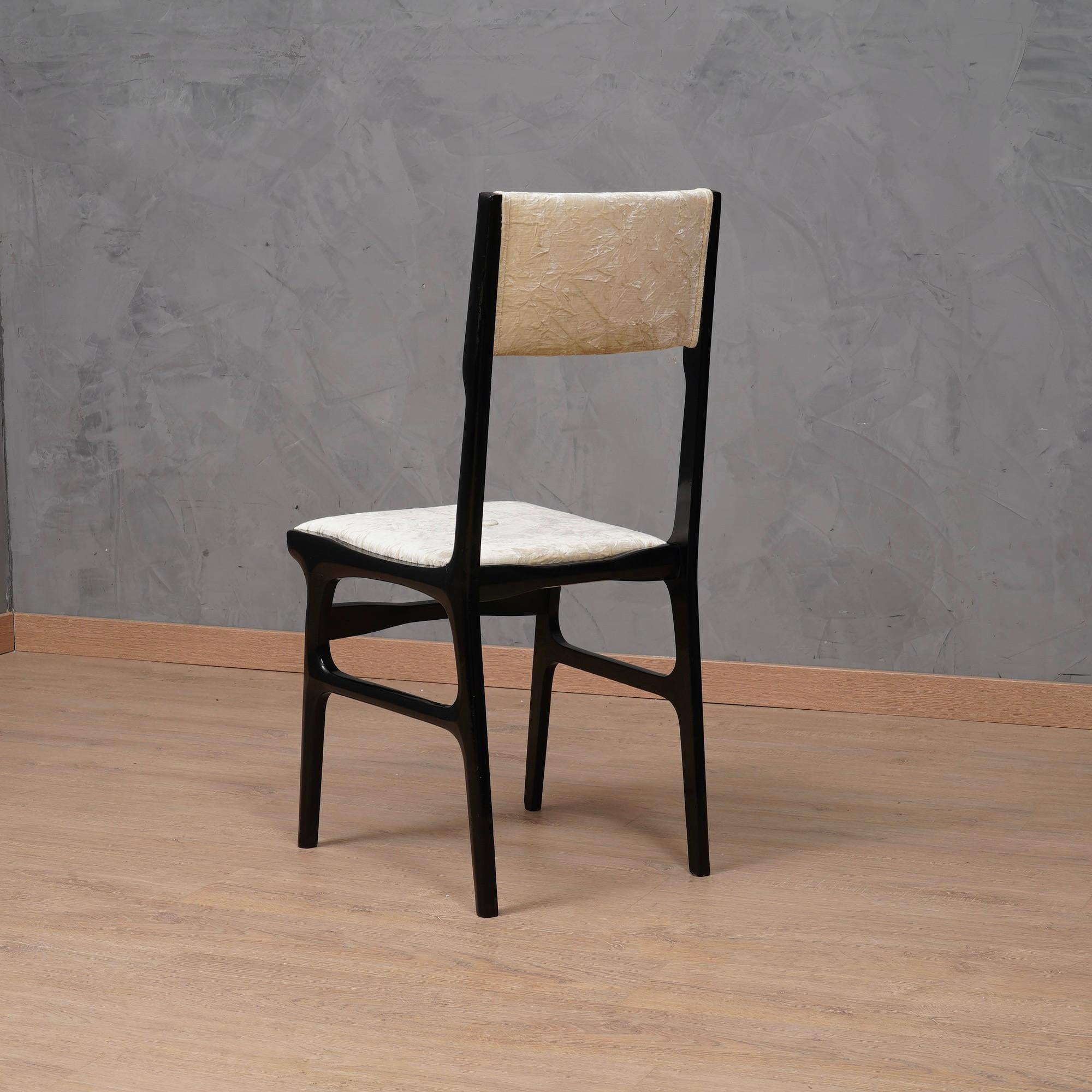 Mid-Century Modern Carlo De Carli attributed White Velvet Italian Midcentury Chairs, 1955