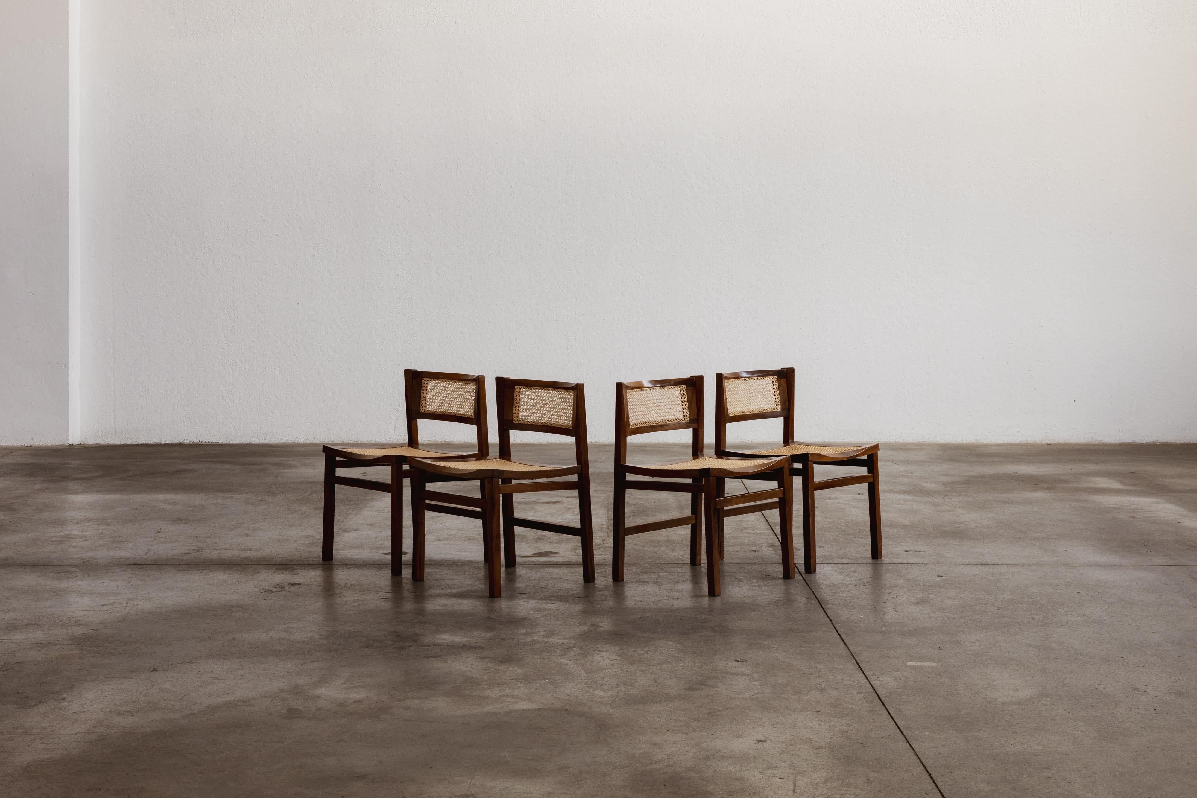 italien Chaises de salle à manger Carlo De Carli pour Longhi, 1960, ensemble de 4 en vente