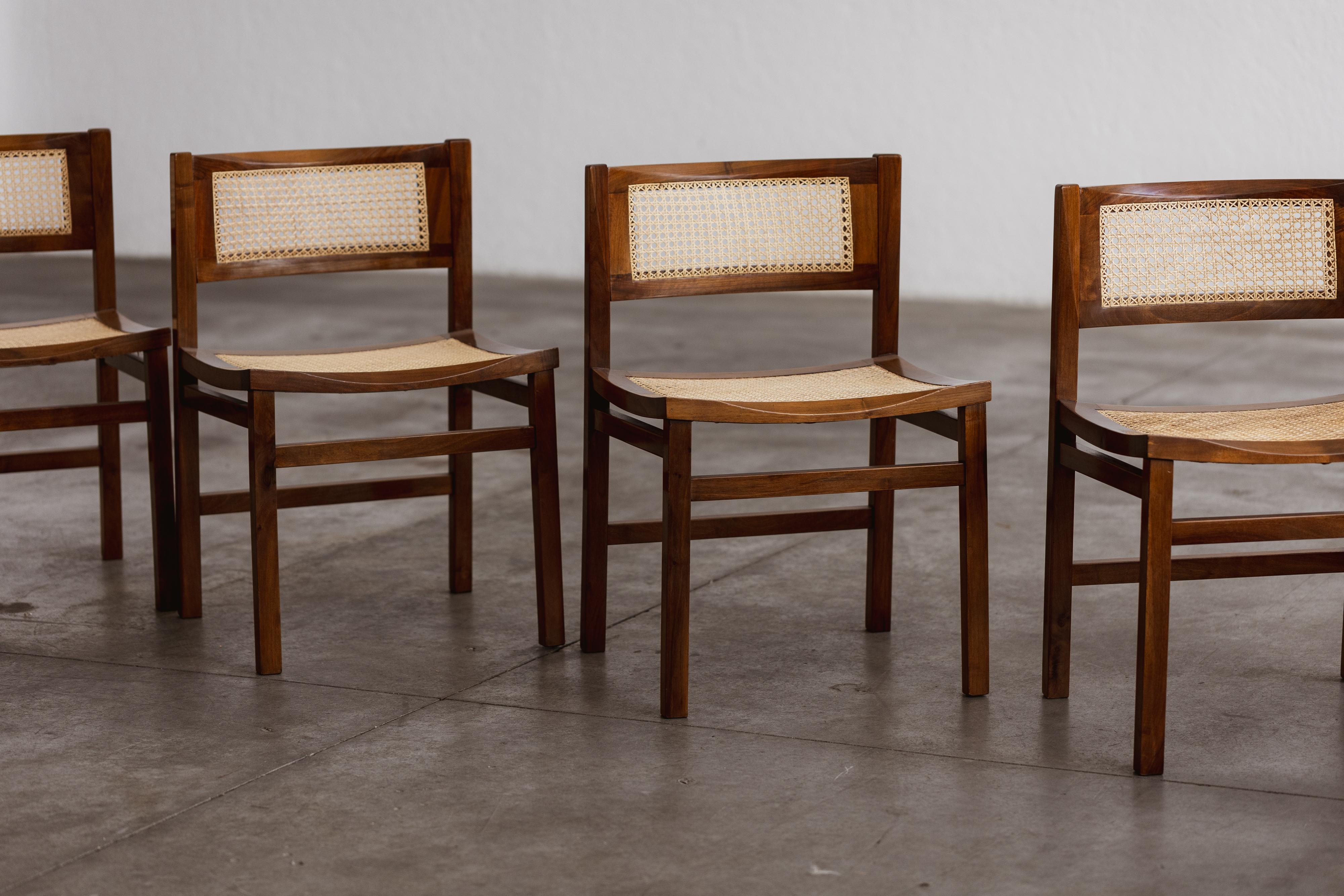 Milieu du XXe siècle Chaises de salle à manger Carlo De Carli pour Longhi, 1960, ensemble de 4 en vente