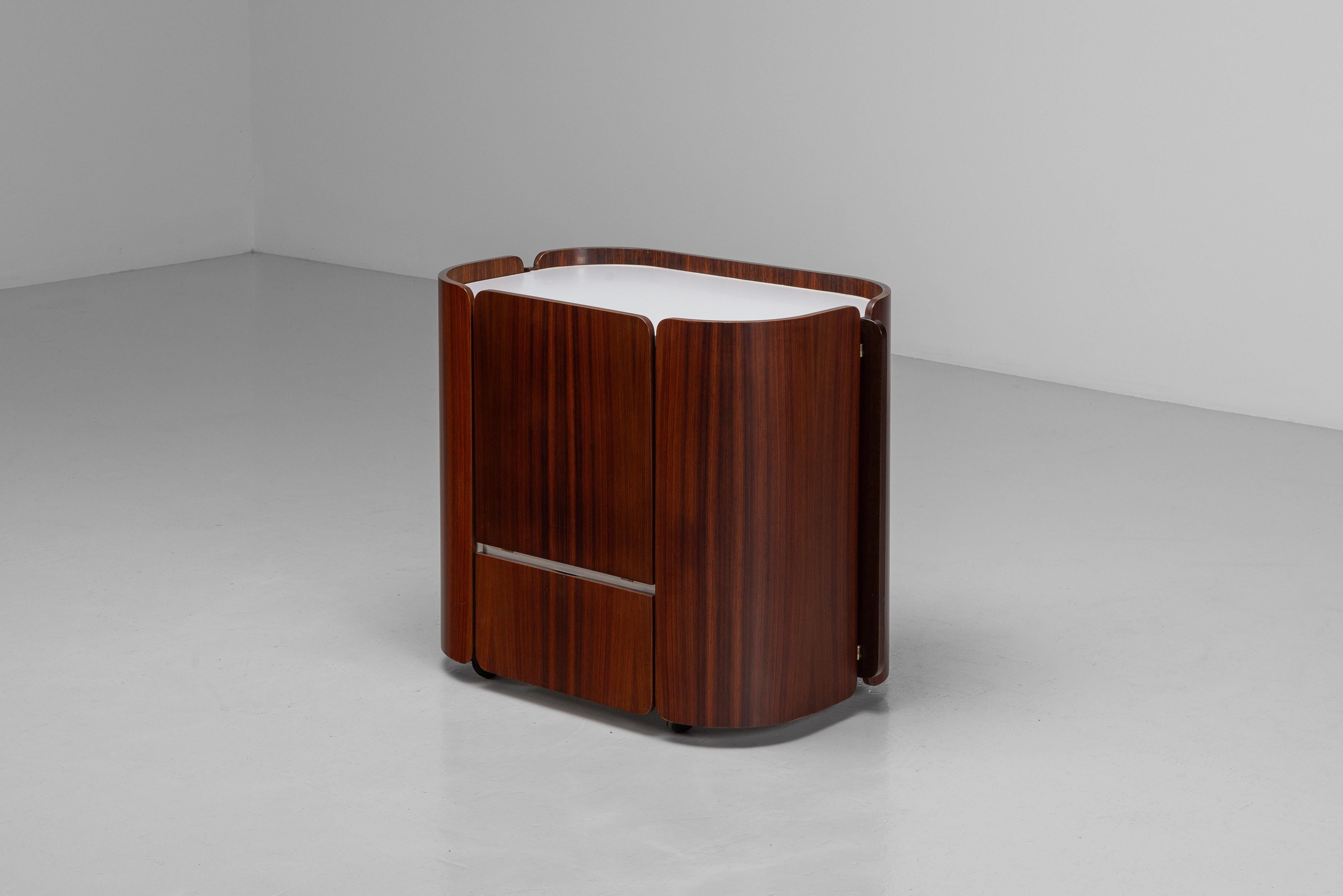 Mid-Century moderno Carlo De Carli dry bar per Fiarm Italia 1965 in vendita
