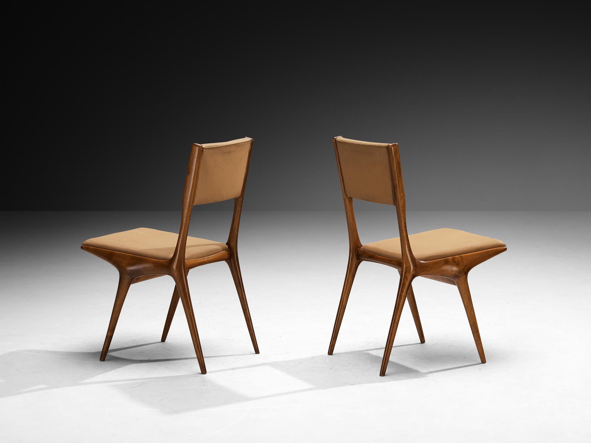 Carlo De Carli per Cassina Sedie da pranzo '634' in noce in vendita 2