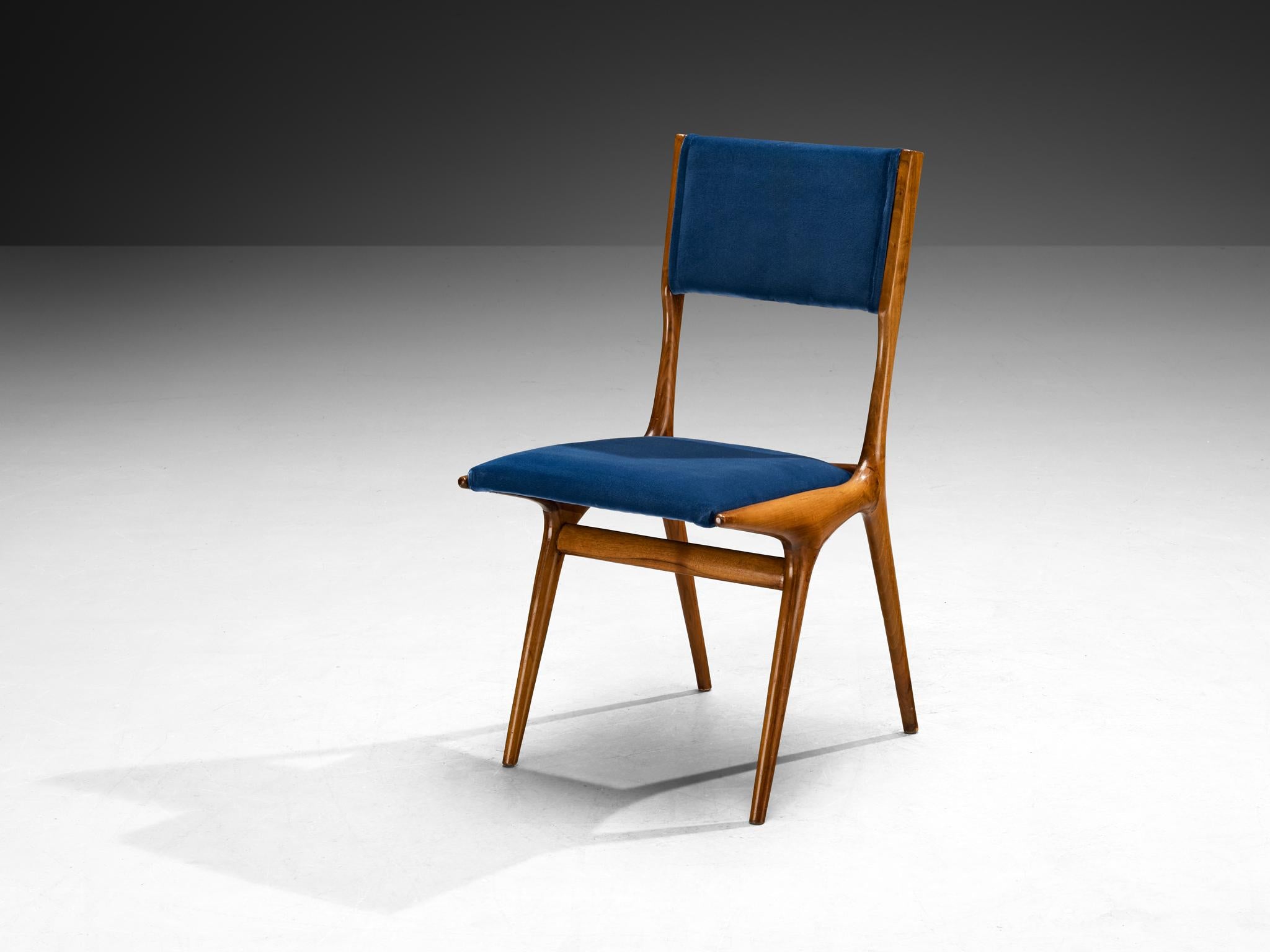 Carlo De Carli per Cassina Sedie da pranzo '634' Noce e tappezzeria blu in vendita 2