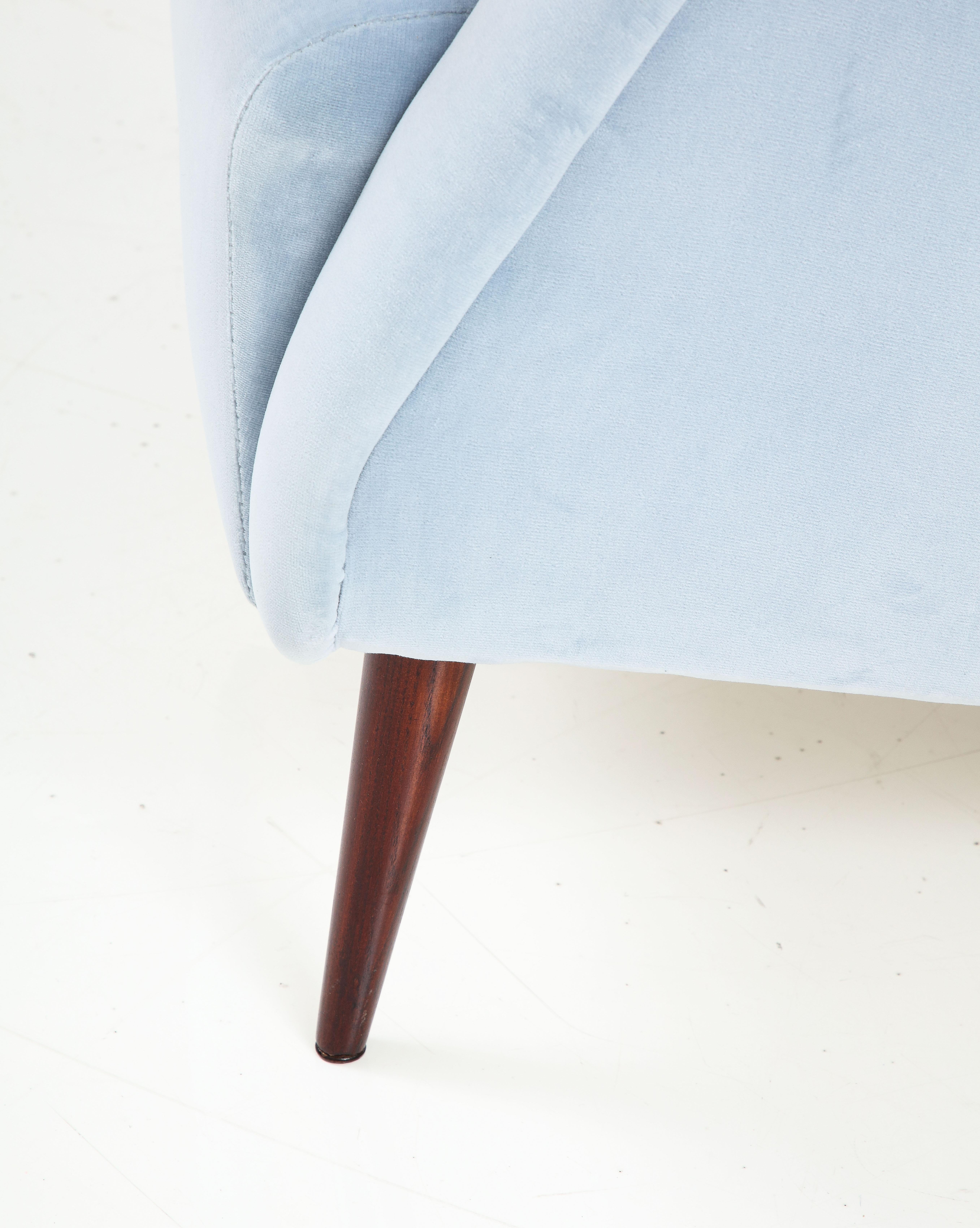 Italian Carlo De Carli for Cassina Lounge Chair Model 802 in Light Blue Velvet For Sale