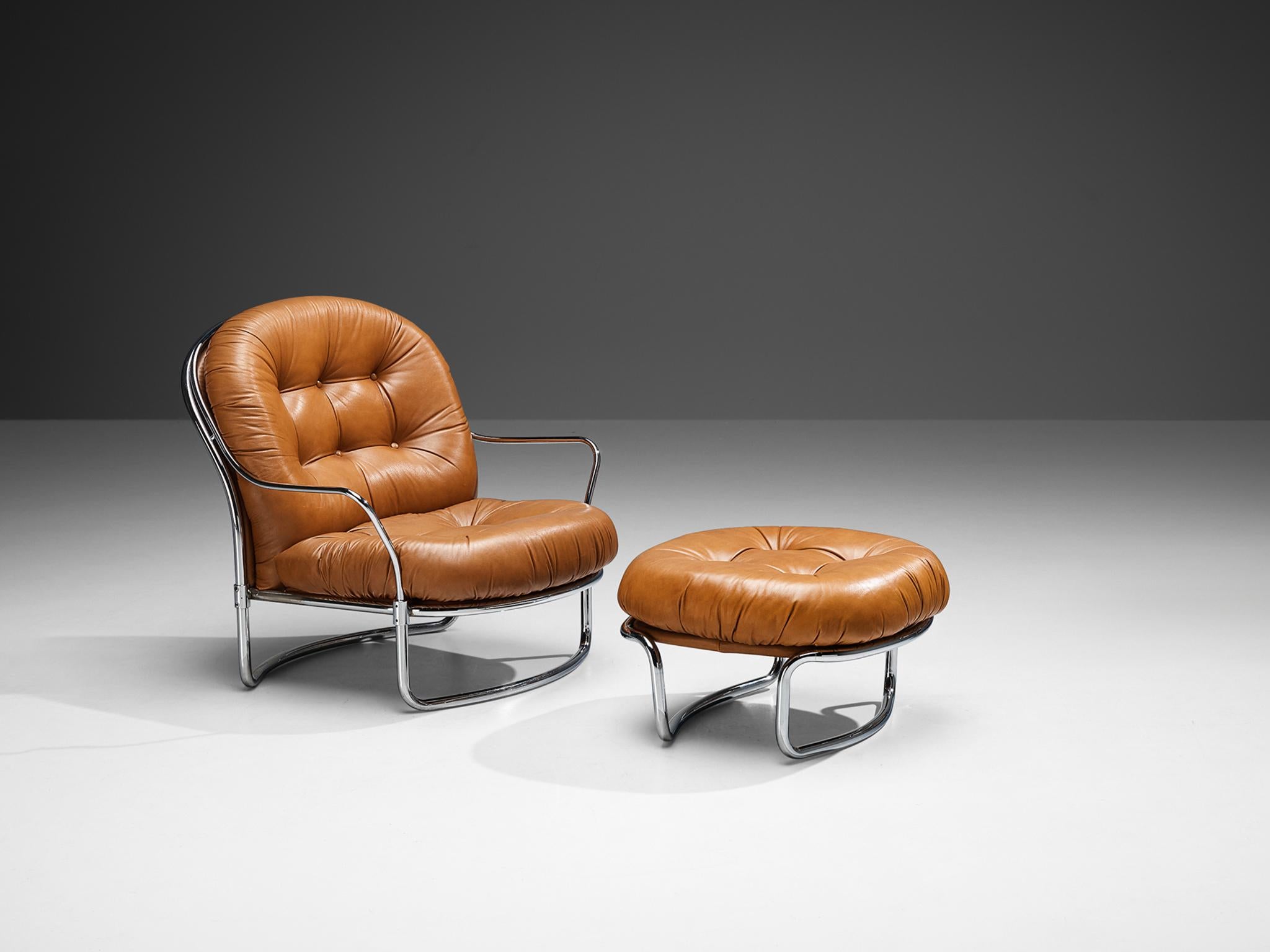 Carlo De Carli for Cinova, pair of '915' lounge chair with ottoman, chrome-plated steel, cognac leather, Italy, design 1969

Beautiful armchair and ottoman designed by Italian designer Carlo De Carli for manufacturer Cinova in 1969. These pieces