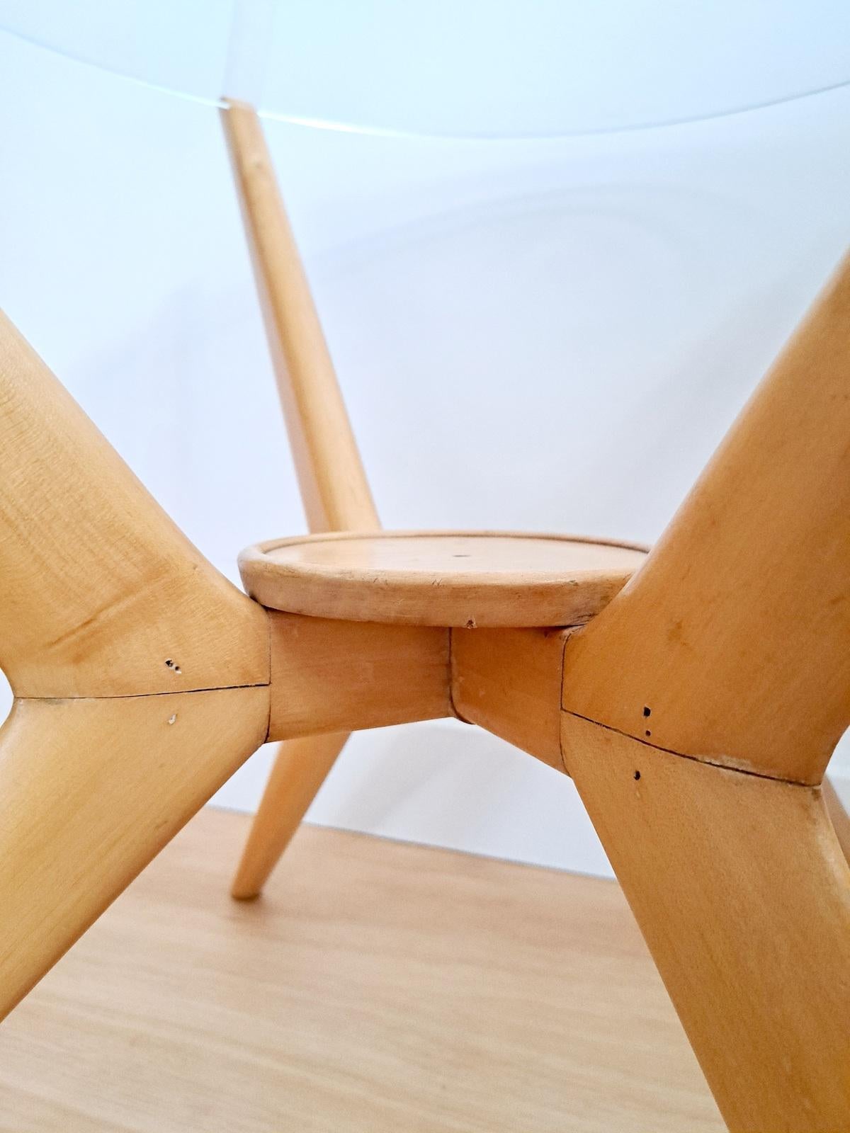 Tavolino da caffè in Beeche e vetro di Carlo De Carli, anni '70 In condizioni discrete in vendita a St. Leonards-On-Sea, GB