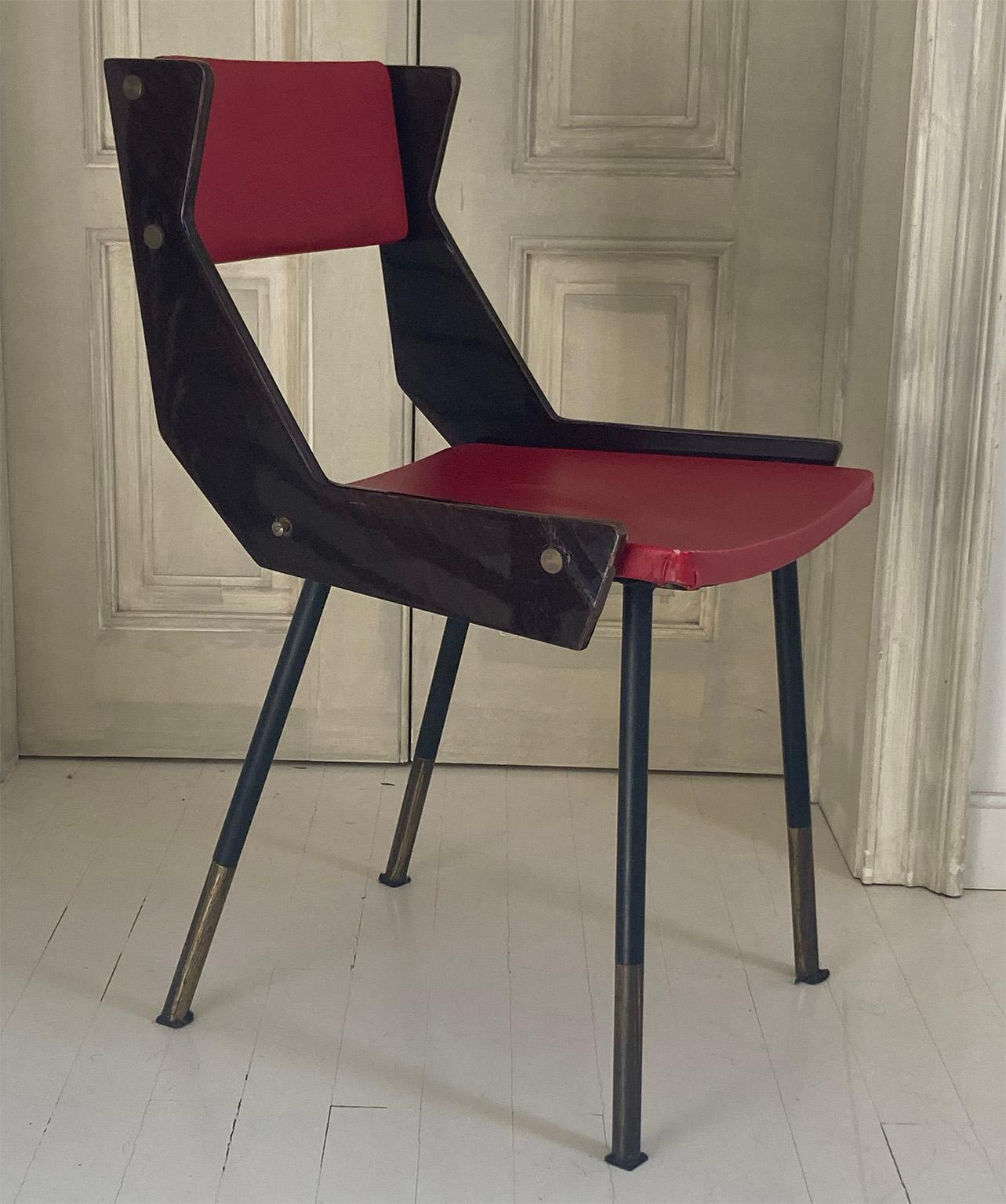Italian Carlo De Carli Mid-Century Modern Side/Desk Wood and Brass Chair, Italy, 1950s For Sale