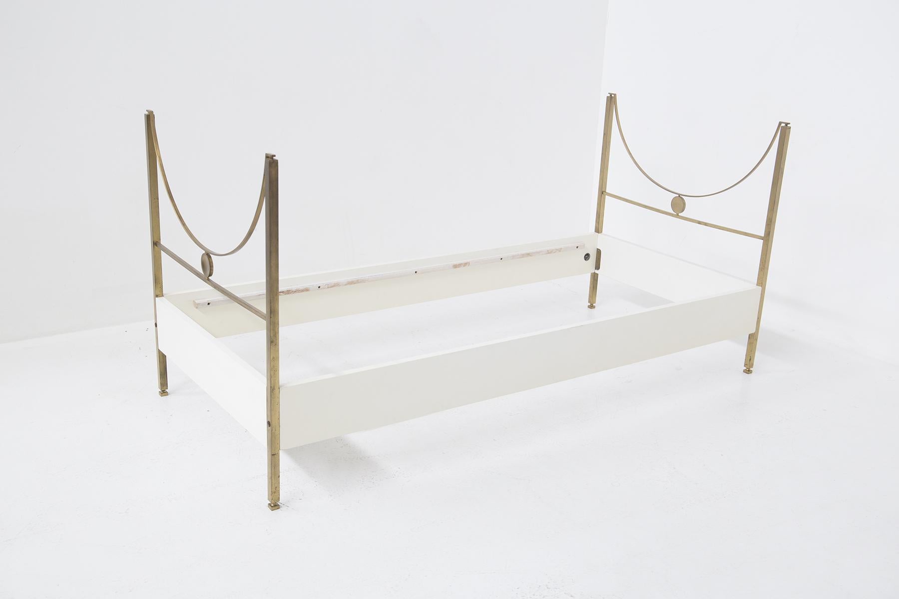Mid-Century Modern Carlo de Carli Pair of Vintage Single Beds in Wood and Brass