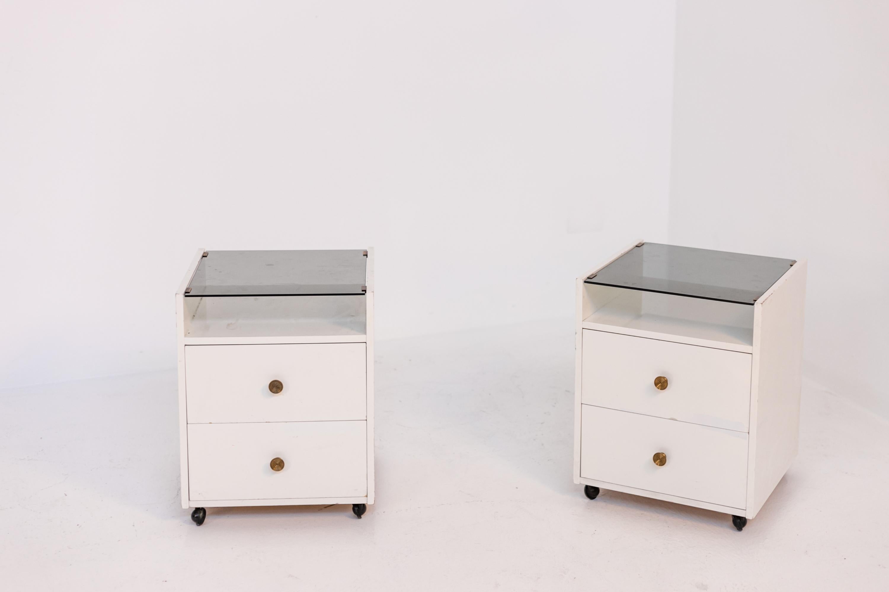 Carlo de Carli Pair of White Night Stand for Sormani in Wood Brass and Glass 12