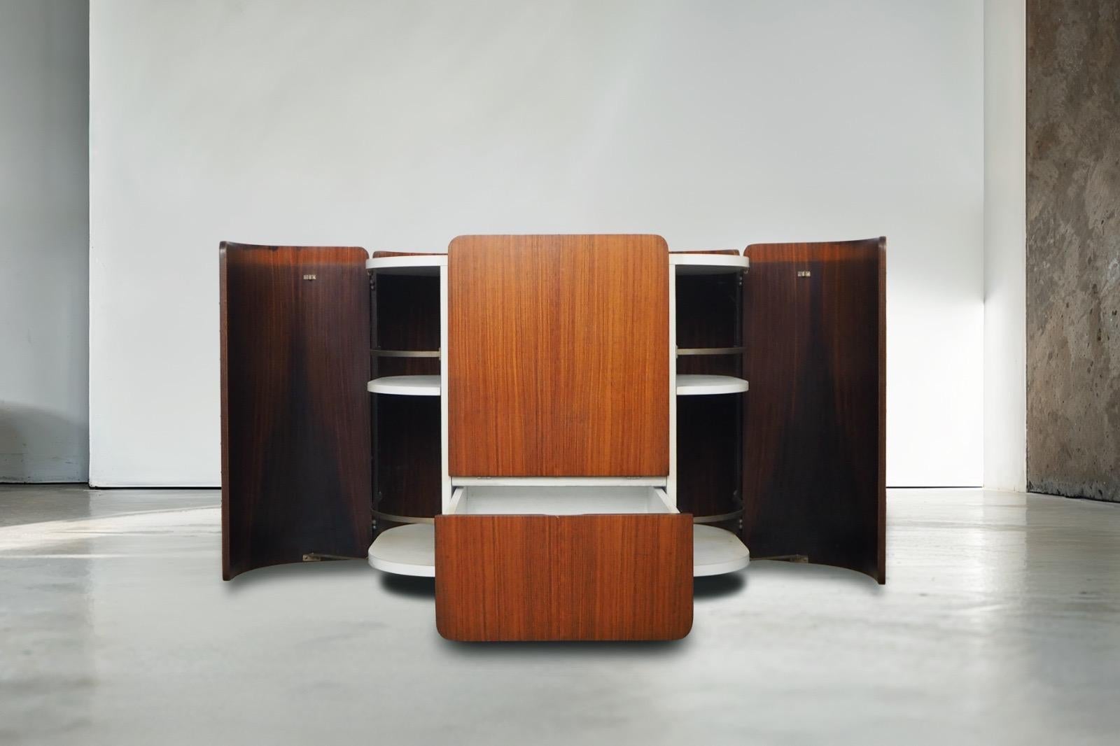 Carlo de Carli per Fiarm , mobile bar trasformabile Italian en venta