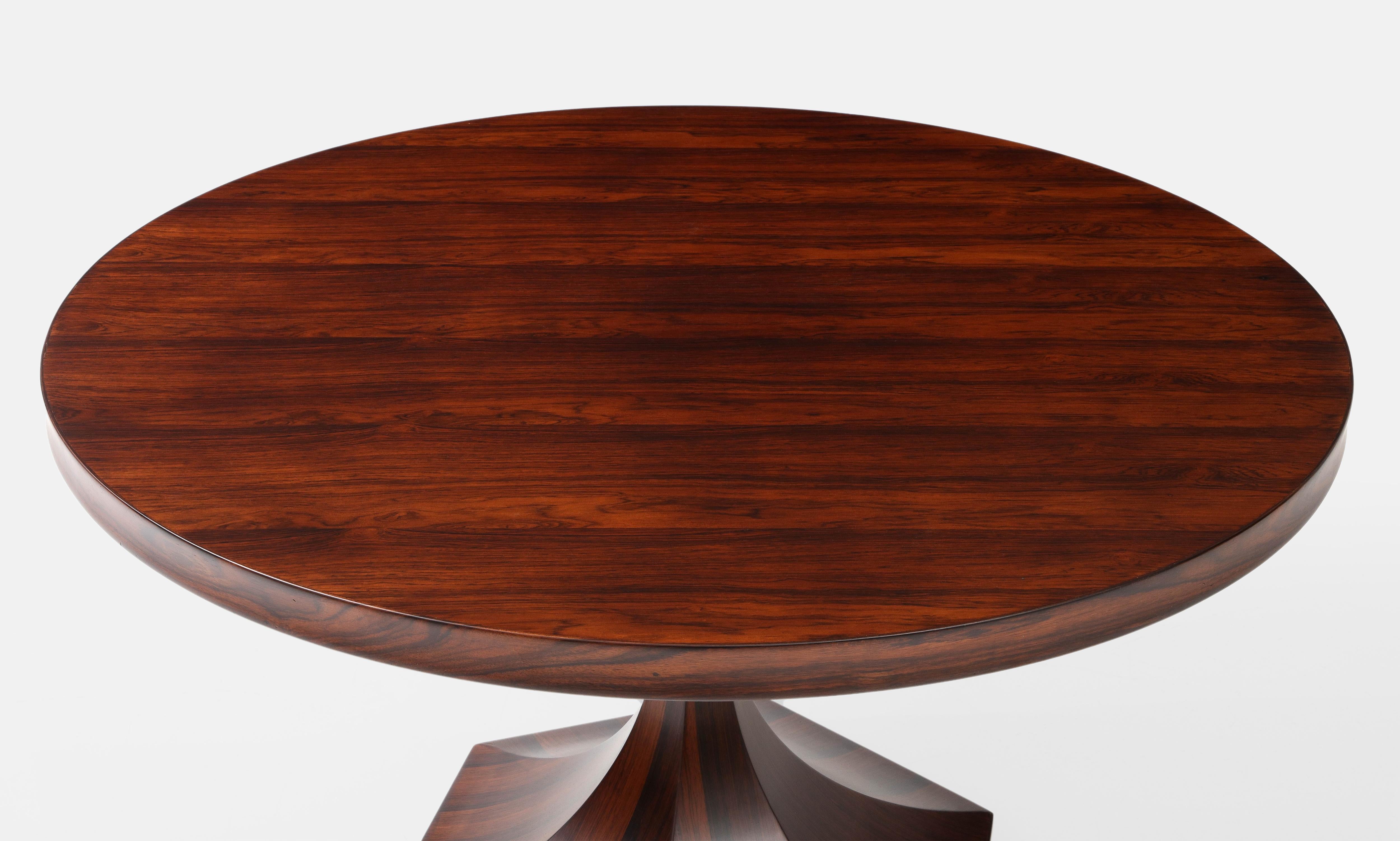 Giulio Moscatelli Rosewood Center or Dining Table, Italy, 1960s For Sale 1