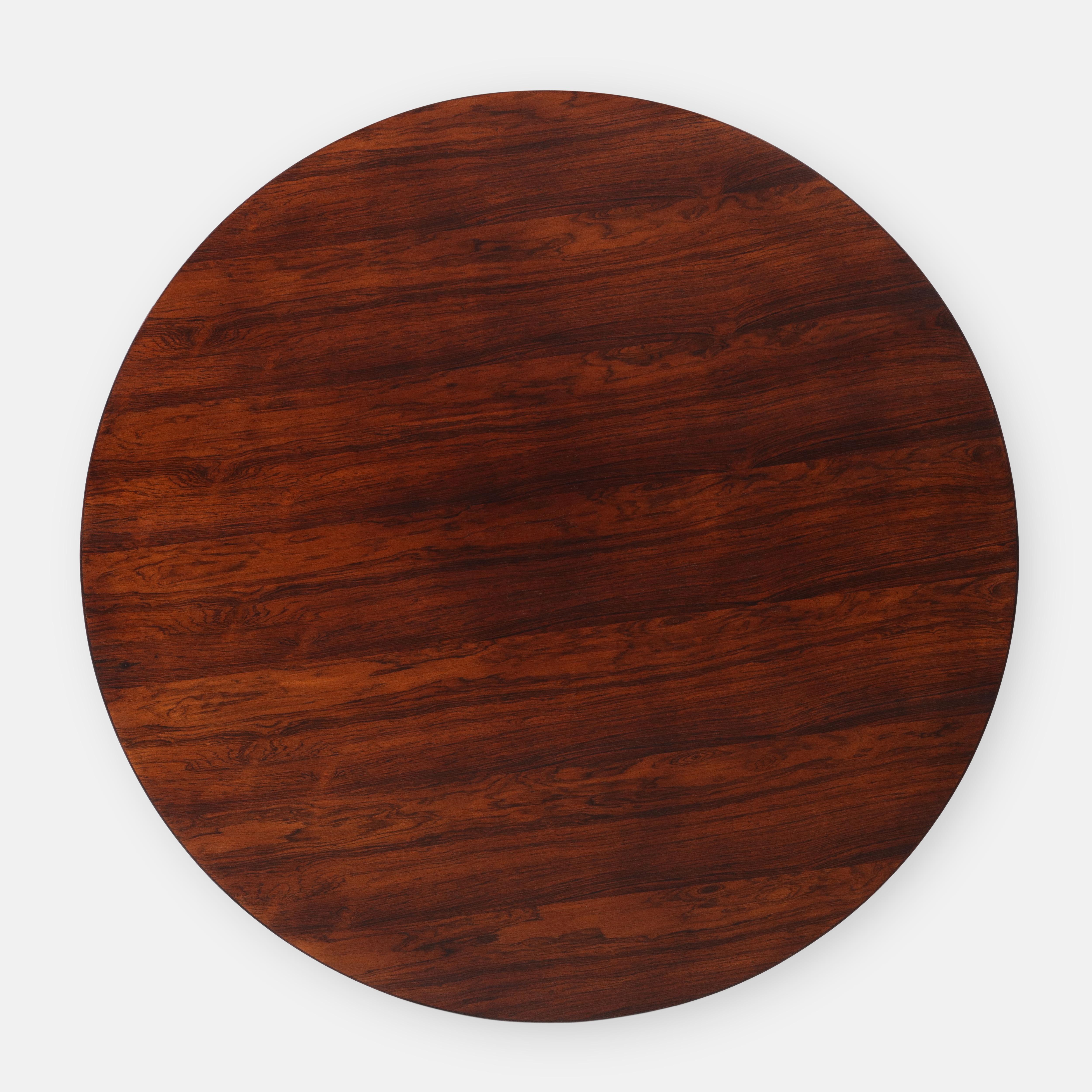 Giulio Moscatelli Rosewood Center or Dining Table, Italy, 1960s For Sale 2