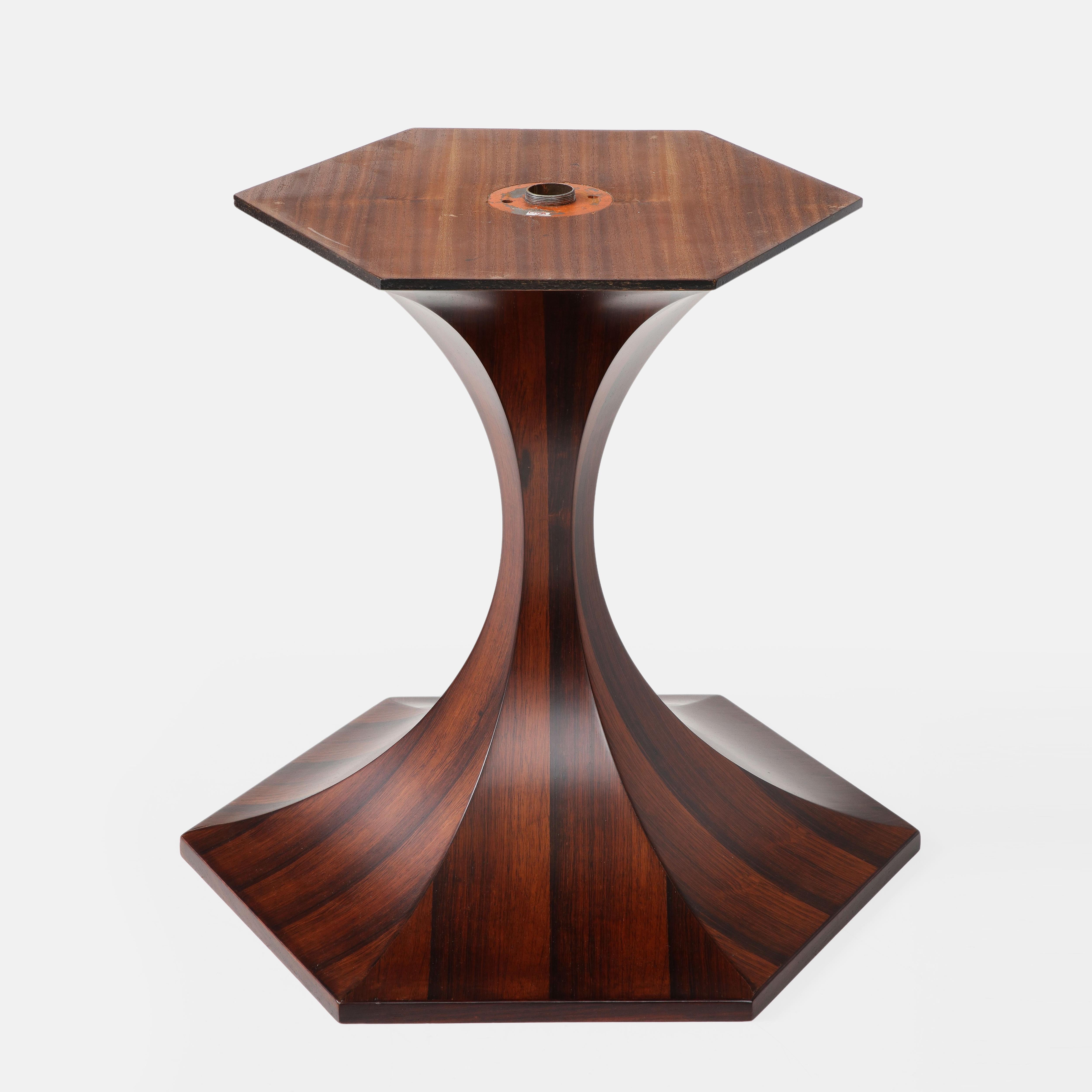Giulio Moscatelli Rosewood Center or Dining Table, Italy, 1960s In Good Condition For Sale In New York, NY