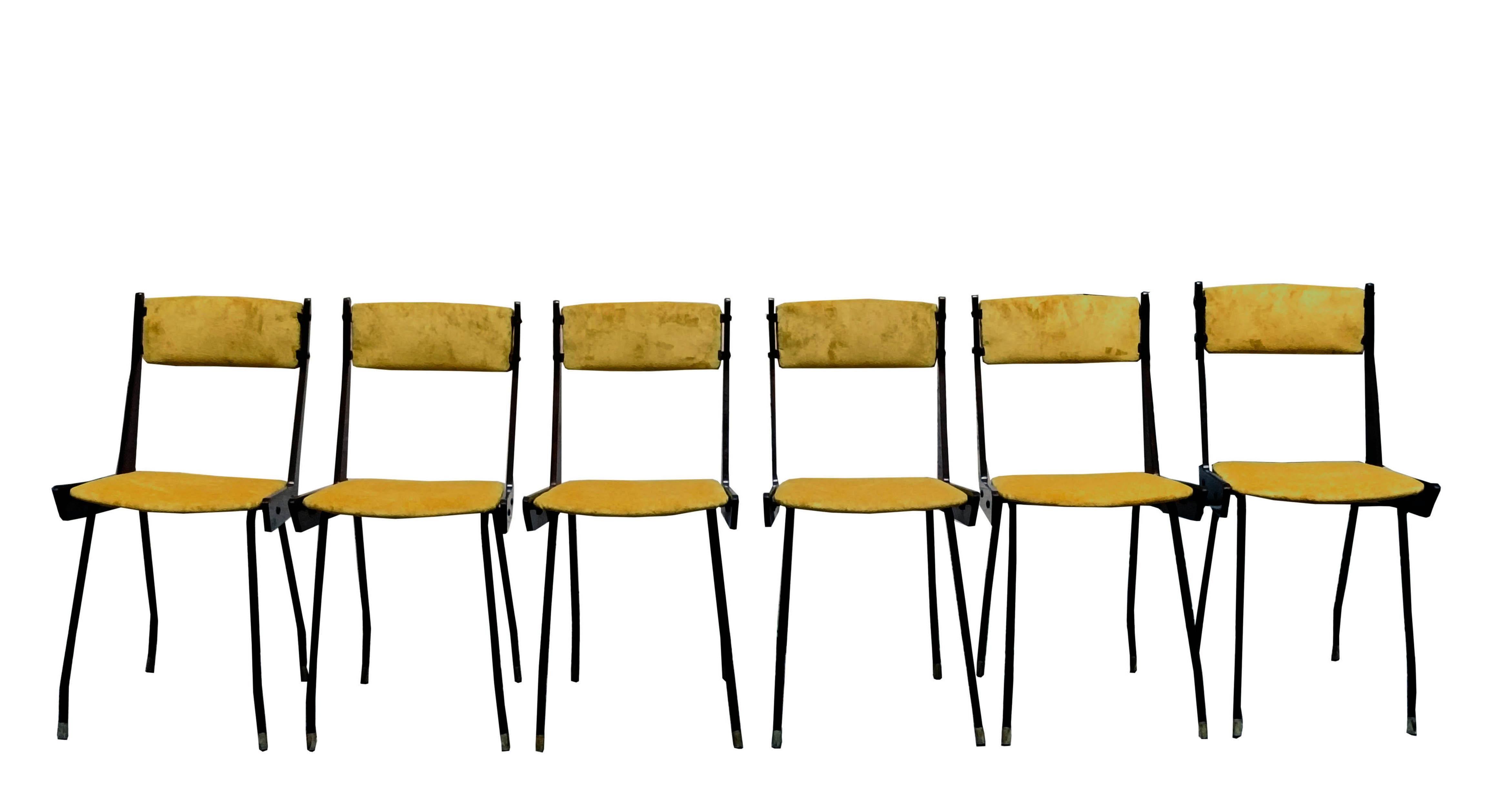 Velluto Carlo de Carli Set di Sei Sedie con Tavolo da Pranzo, Italia 1950s in vendita