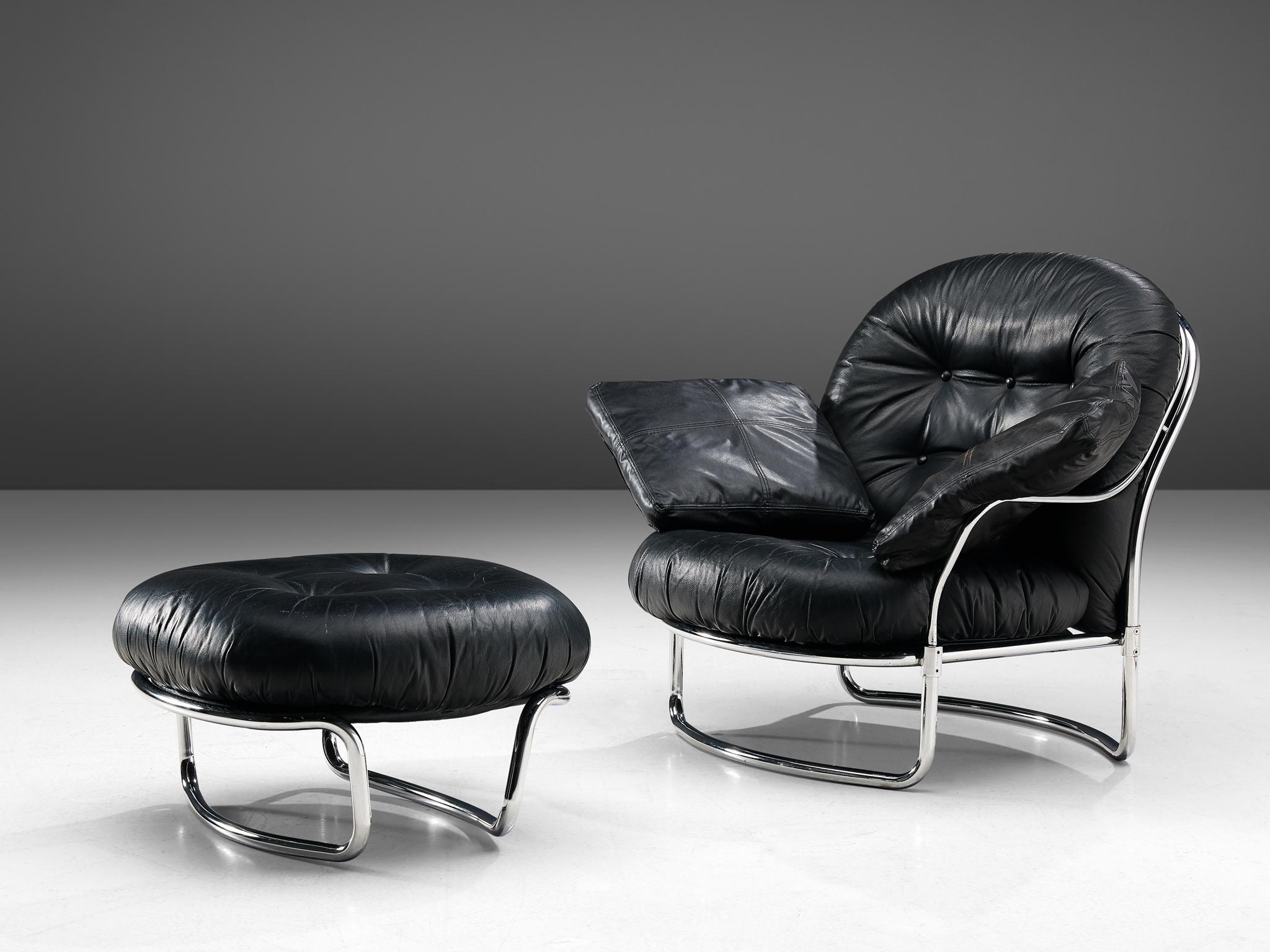 Carlo de Carli Tubular Lounge Chair with Ottoman in Black Leather In Good Condition In Waalwijk, NL