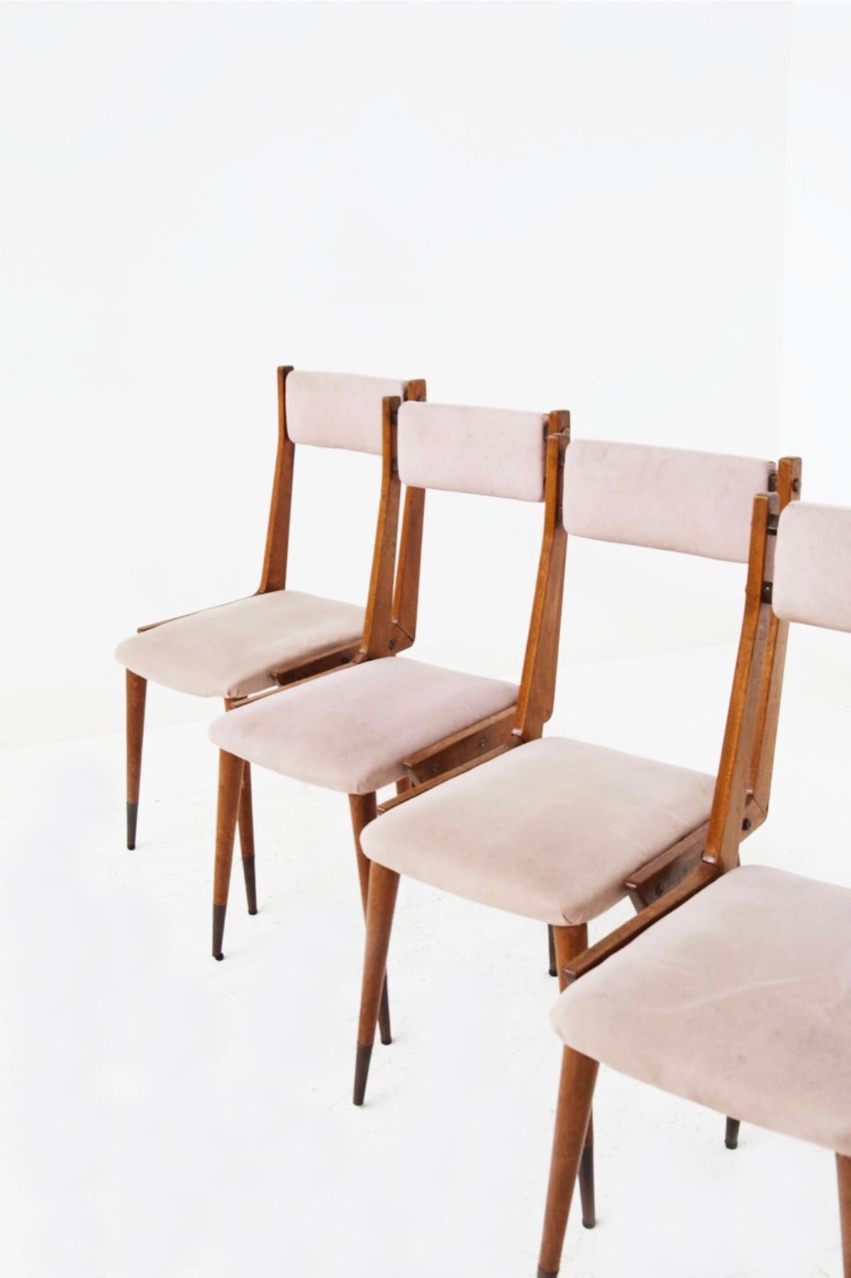 Mid-Century Modern Carlo de Carli Wooden Chairs in Brass and Velvet 'Attr' For Sale