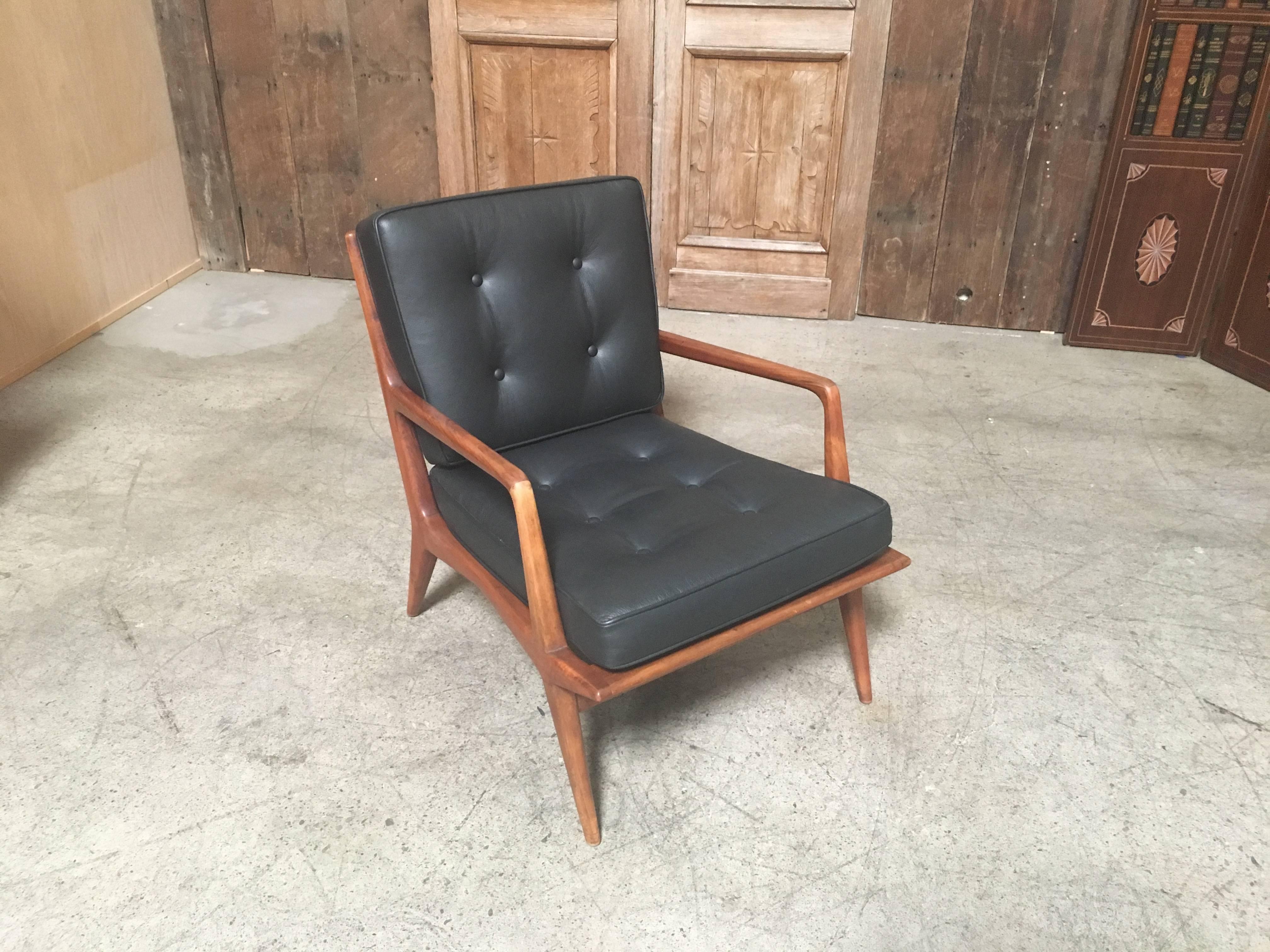 Carlo di Carli lounge chair for M. Singer & Sons, 1950s. With new foam and black leather.